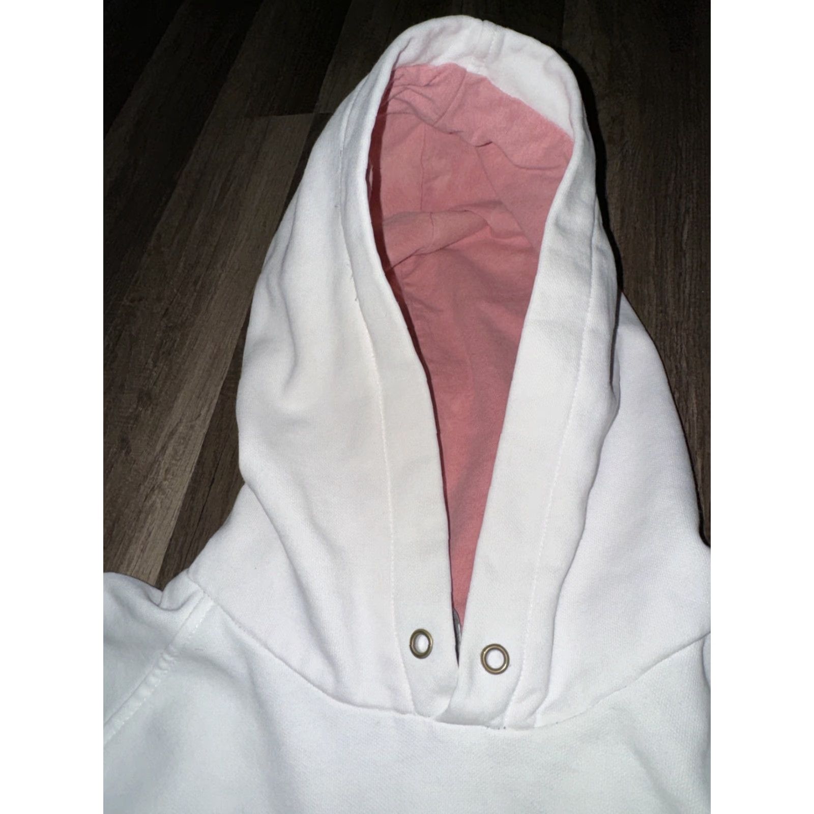 Nike VINTAGE Nike Hoodie Men Large White Silver Character 23x26 Pullover Regular Gear Metal Theme Size US L / EU 52-54 / 3 - 4 Thumbnail