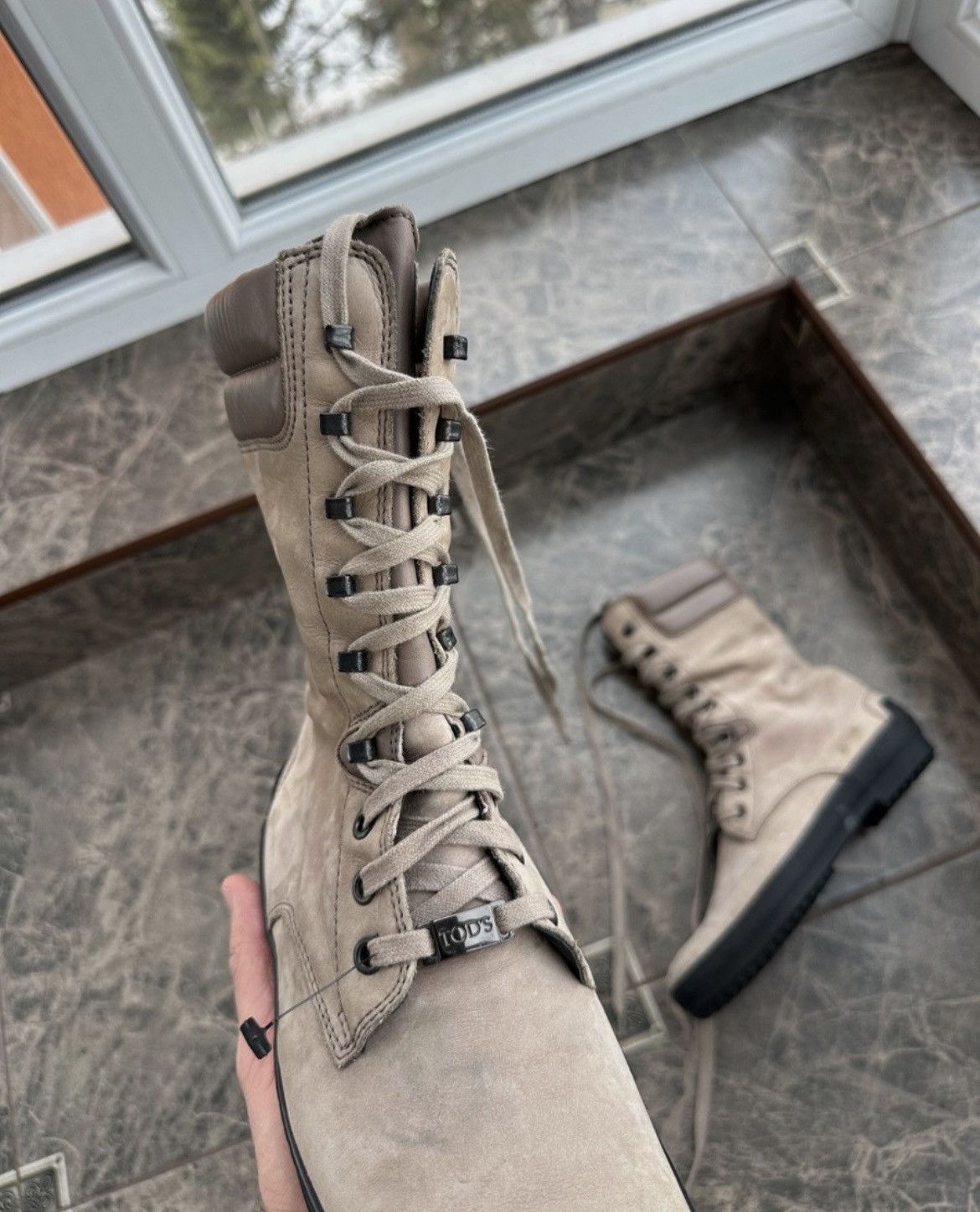 Tod's Tod’s Women’s Lace-Up Boots Beige Nubuck Leather Vibram Sole Size US 6.5 / IT 36.5 - 3 Thumbnail