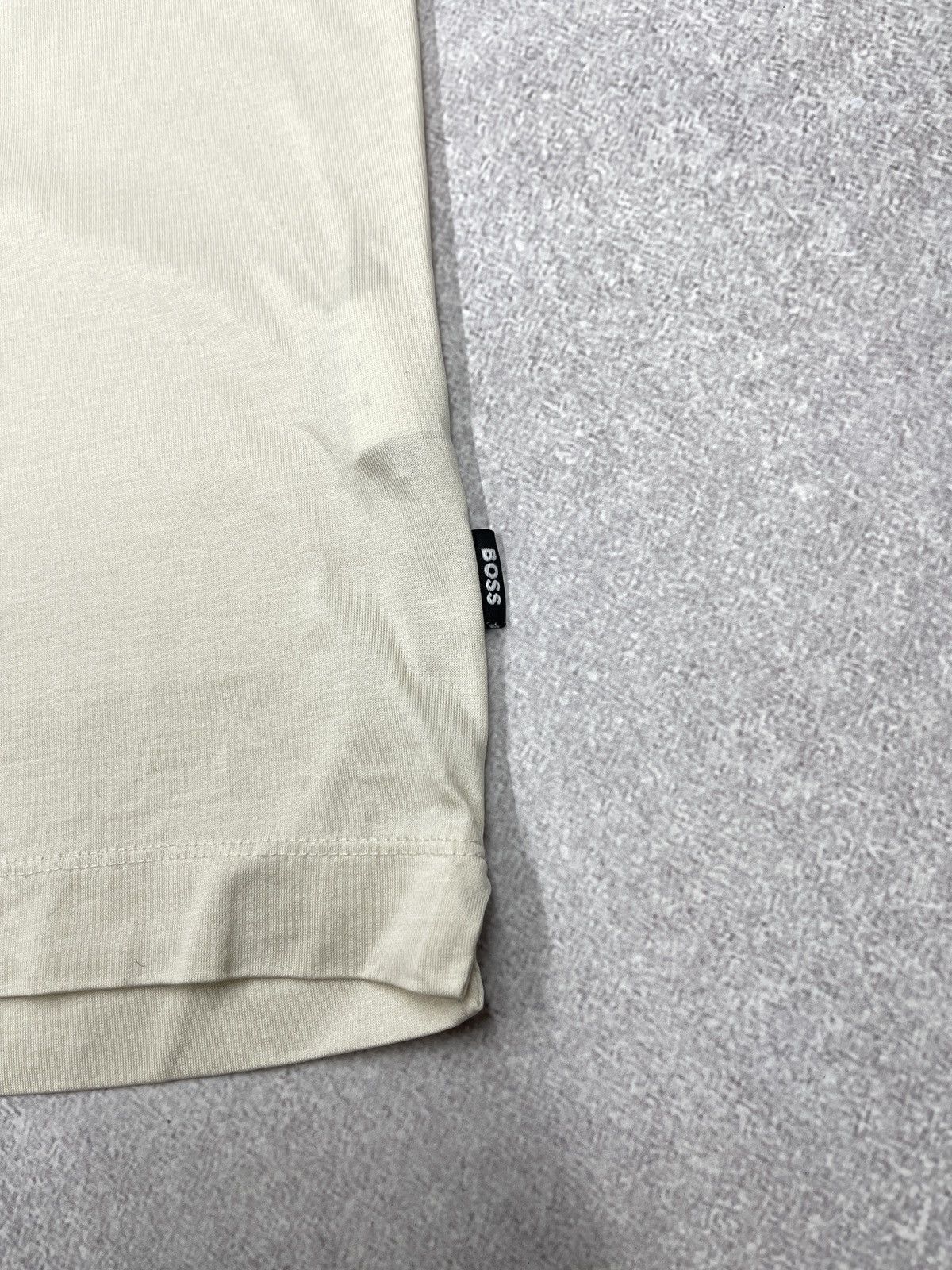 Hugo Boss Mens Hugo Boss Polston Zip Polo Beige Y2K Size M Size US M / EU 48-50 / 2 - 5 Thumbnail