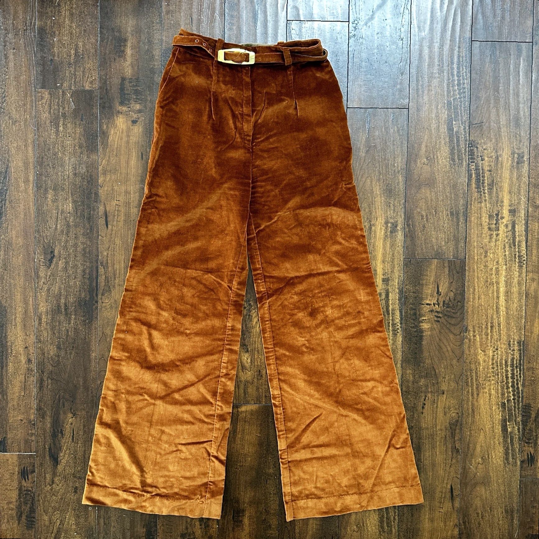 Velour VINTAGE Alpaq California Pants High Waist Velour Flared 1970s Brown 26x31 Women’s 80s Rockabilly Mens? (Gender at end) Size 30" / US 8 / IT 44 - 3 Thumbnail