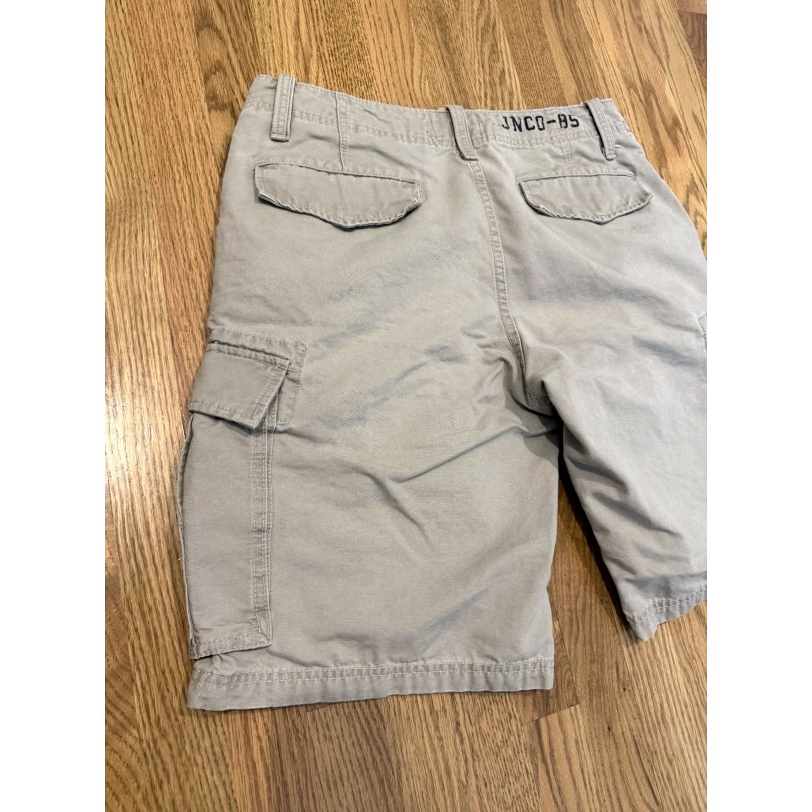 JNCO VINTAGE JNCO Cargo Shorts Men 34 Beige Tan Khaki 90s Grunge Hip Hop Skate Pockets Cargo Pocket Mens Size US 34 / EU 50 - 3 Thumbnail