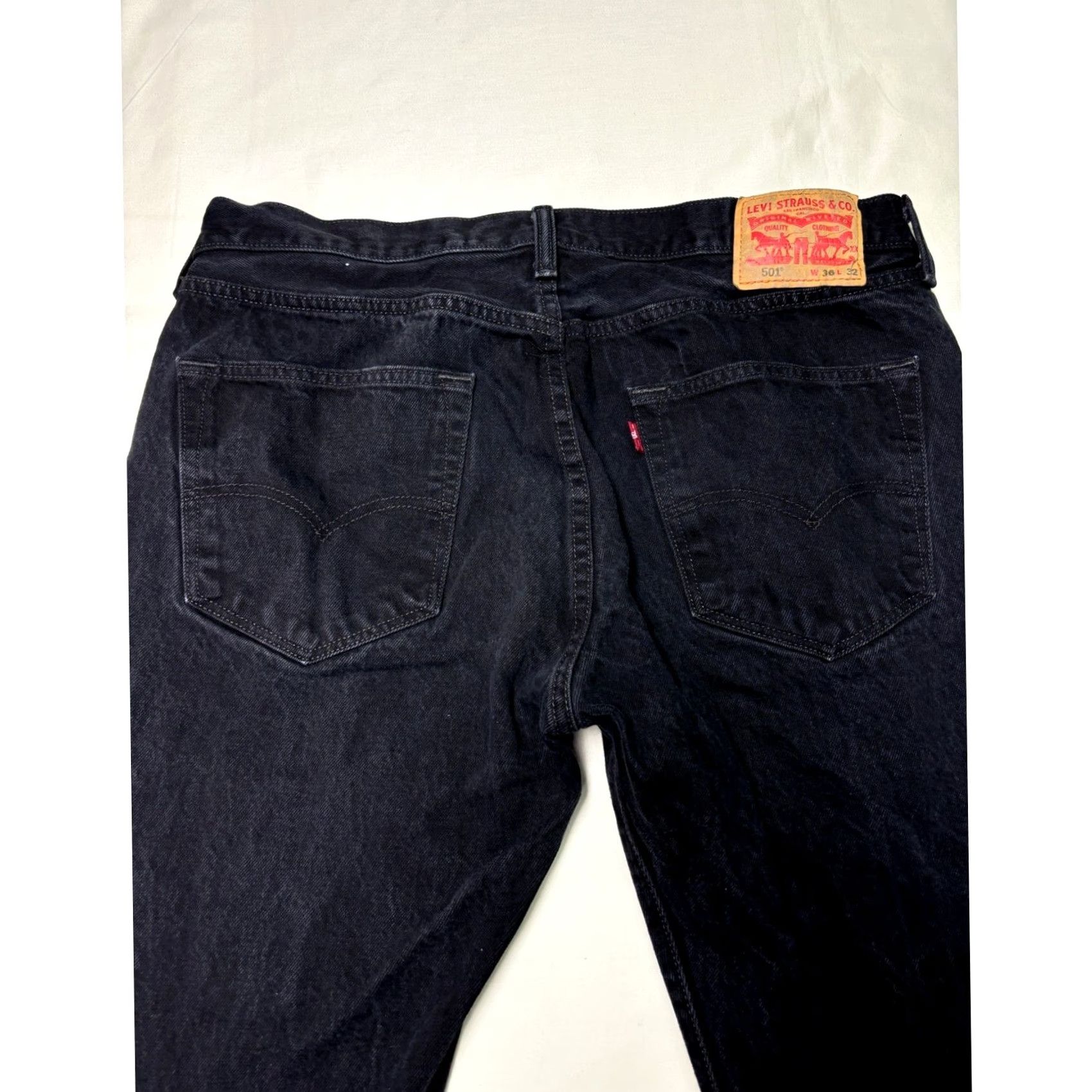 CO Levi Strauss & Co 501 Black Wash Denim Jeans Mens W36 L32 Button Fly Straight Classic Fit 90s Streetwear Denim Pants Size US 36 / EU 52 - 7 Thumbnail