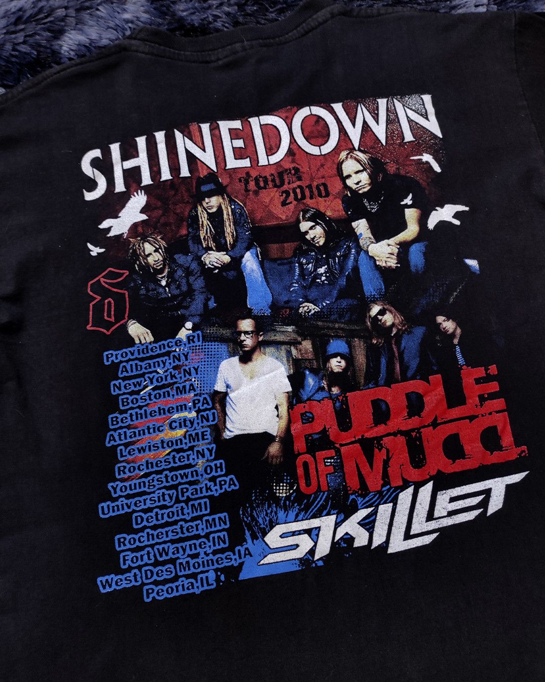 Band Tees 2010 Shinedown & Puddle Of Mudd tour tee Size US M / EU 48-50 / 2 - 6 Thumbnail