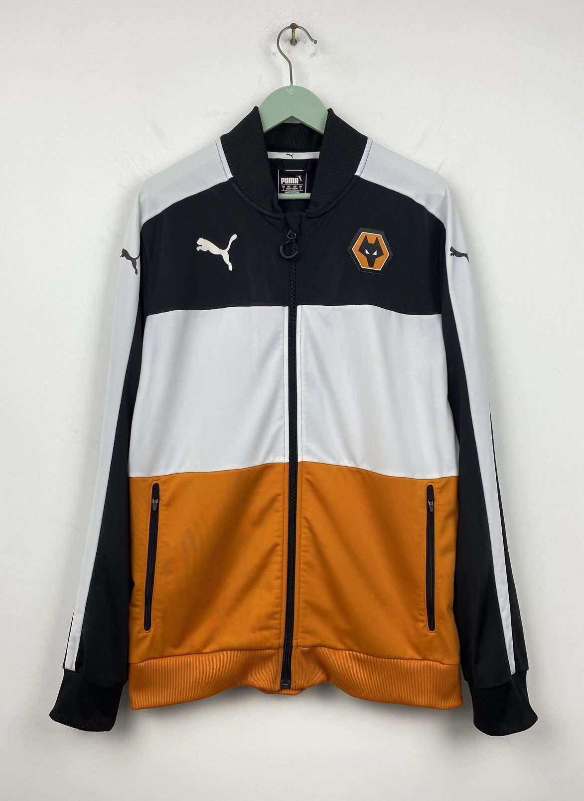 Puma Wolverhampton Wanderers Puma Soccer Jacket Arsenal Liverpool Size US L / EU 52-54 / 3 - 1 Thumbnail