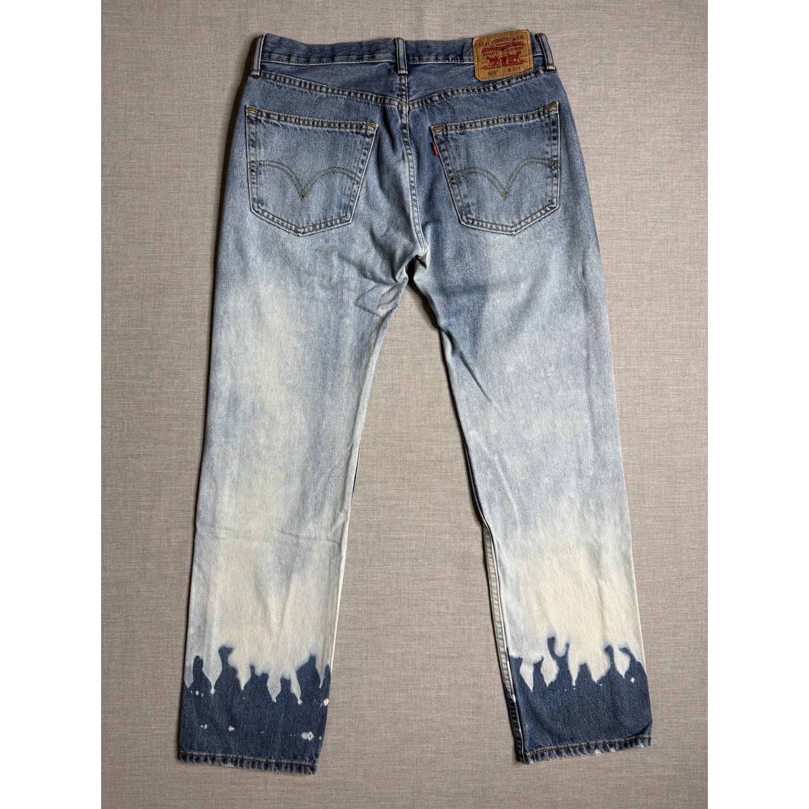 Levi's Levi’s 505 Straight Fit Custom Bleached Flame Jeans 31x32 Size US 31 - 1 Thumbnail
