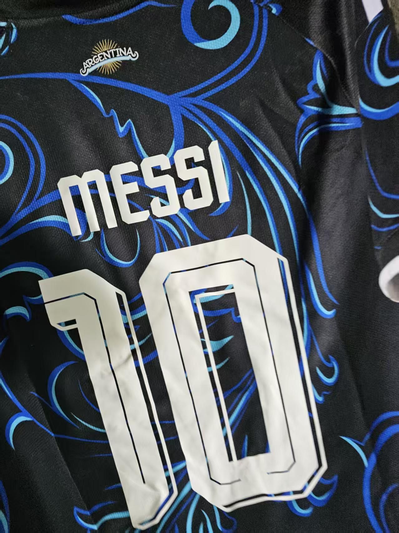 Other Messi Jersey Argentina 2026 World Cup Away Size US L / EU 52-54 / 3 - 5 Thumbnail