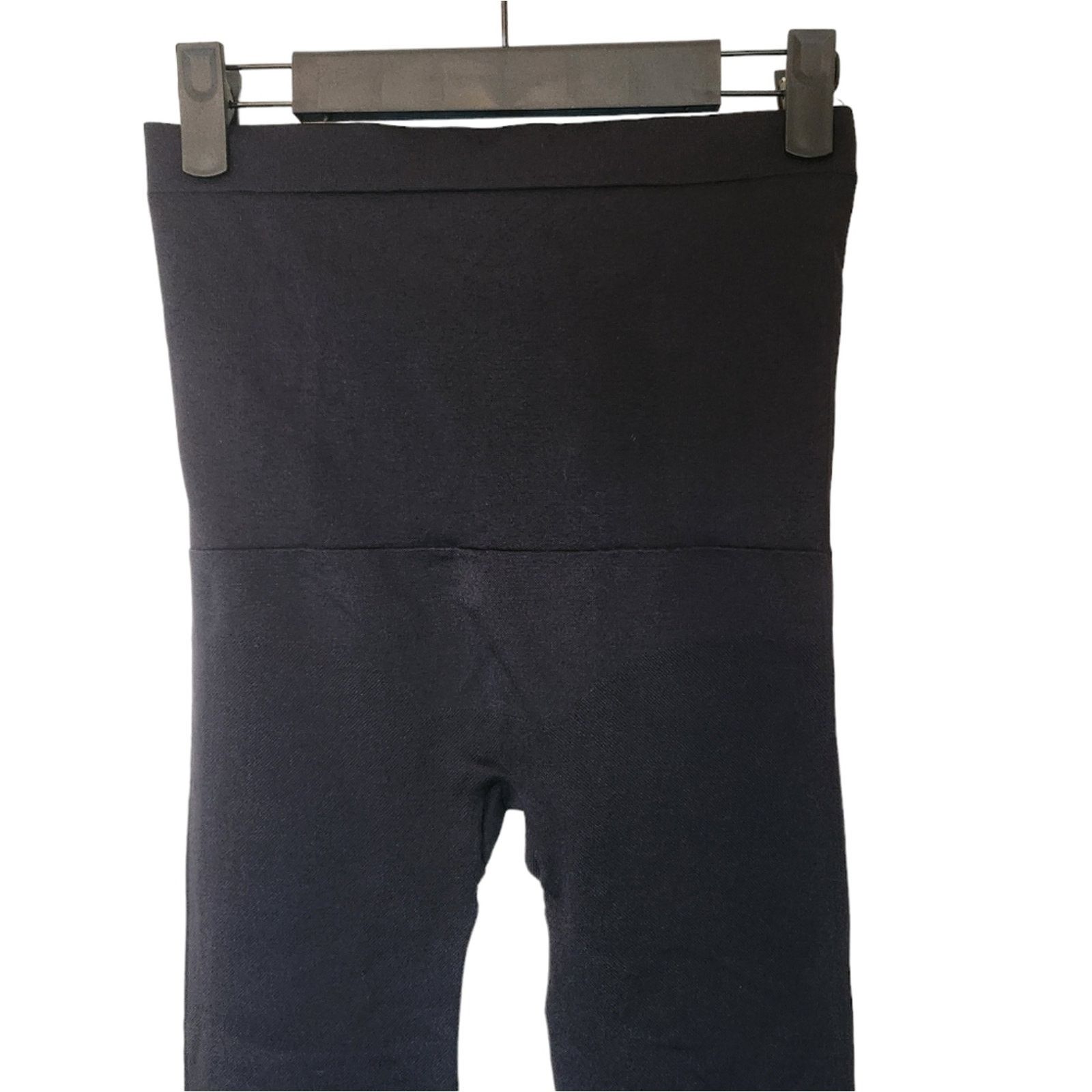 Spanx Spanx High Waist Cropped Legging Medium Size 28" / US 6 / IT 42 - 3 Thumbnail