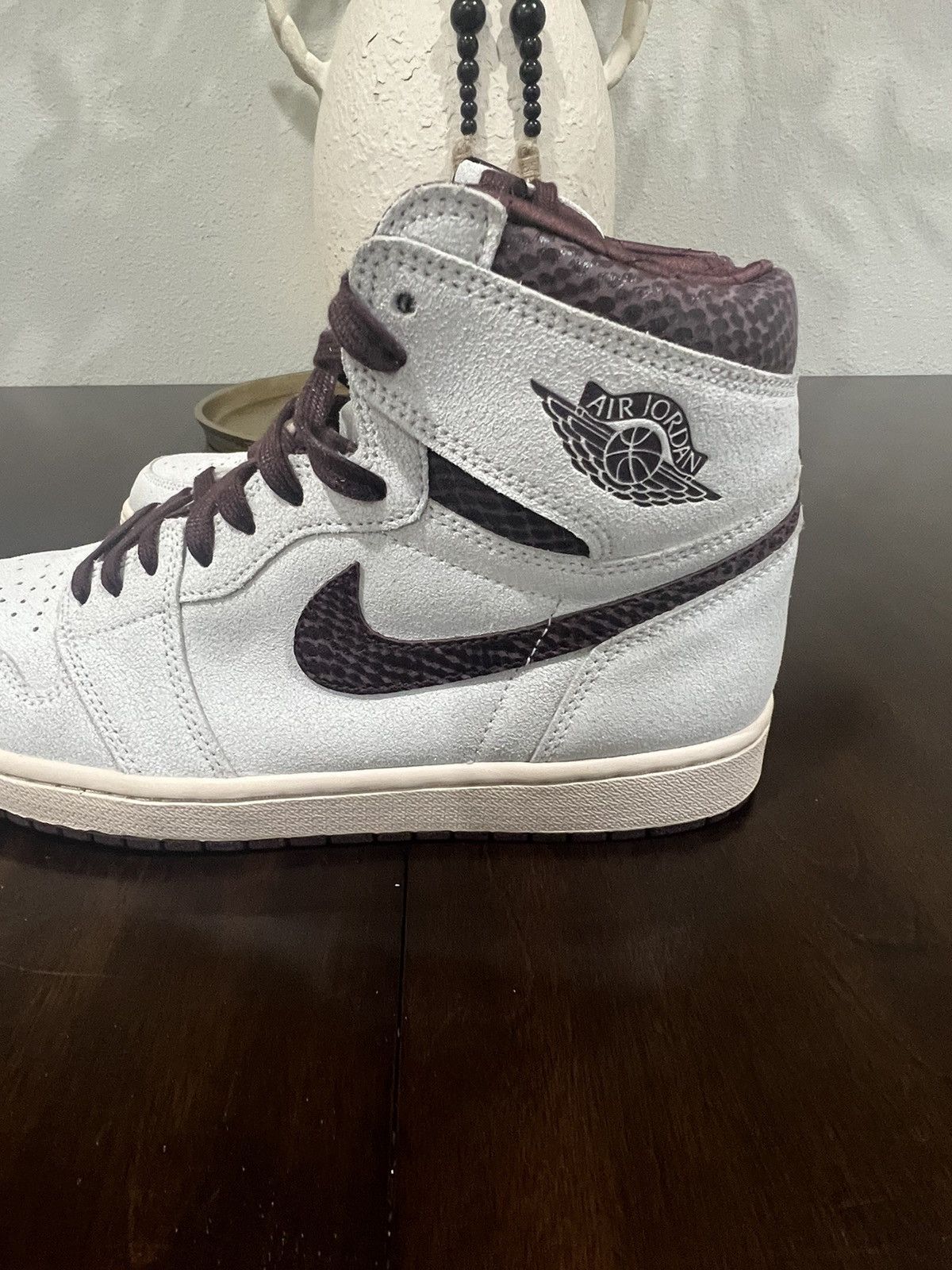 A Ma Maniere × Jordan Brand × Nike Air Jordan 1 Retro High OG A Ma Maniére Size US 12 / EU 45 - 12 Thumbnail