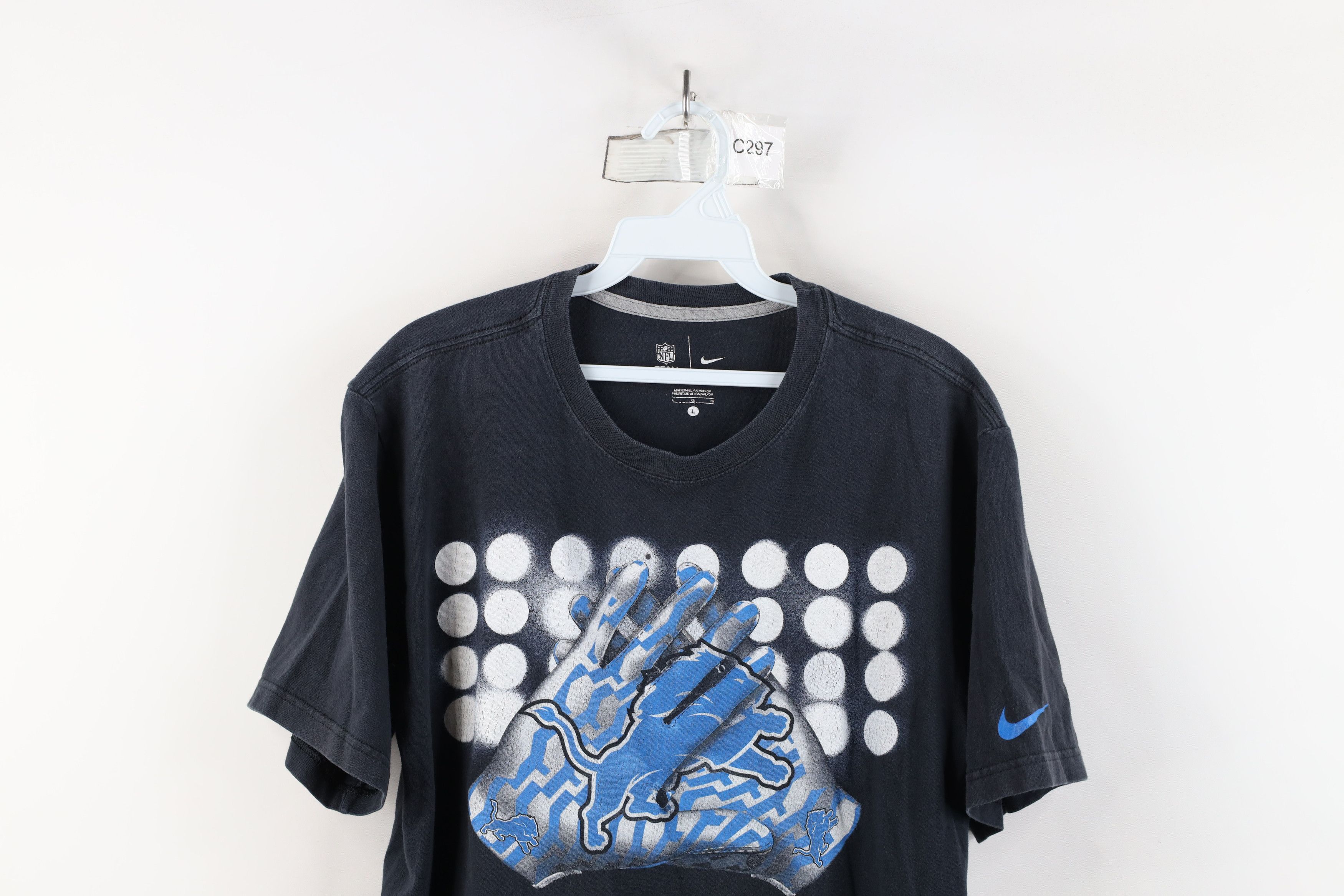 Nike × Vintage Nike Receiver Detroit Lions Football Short Sleeve T-Shirt Size US L / EU 52-54 / 3 - 2 Thumbnail