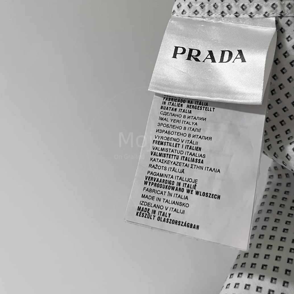 Prada Sz 37 Prada Sots S/S Shirt-2508 Size US S / EU 44-46 / 1 - 5 Thumbnail