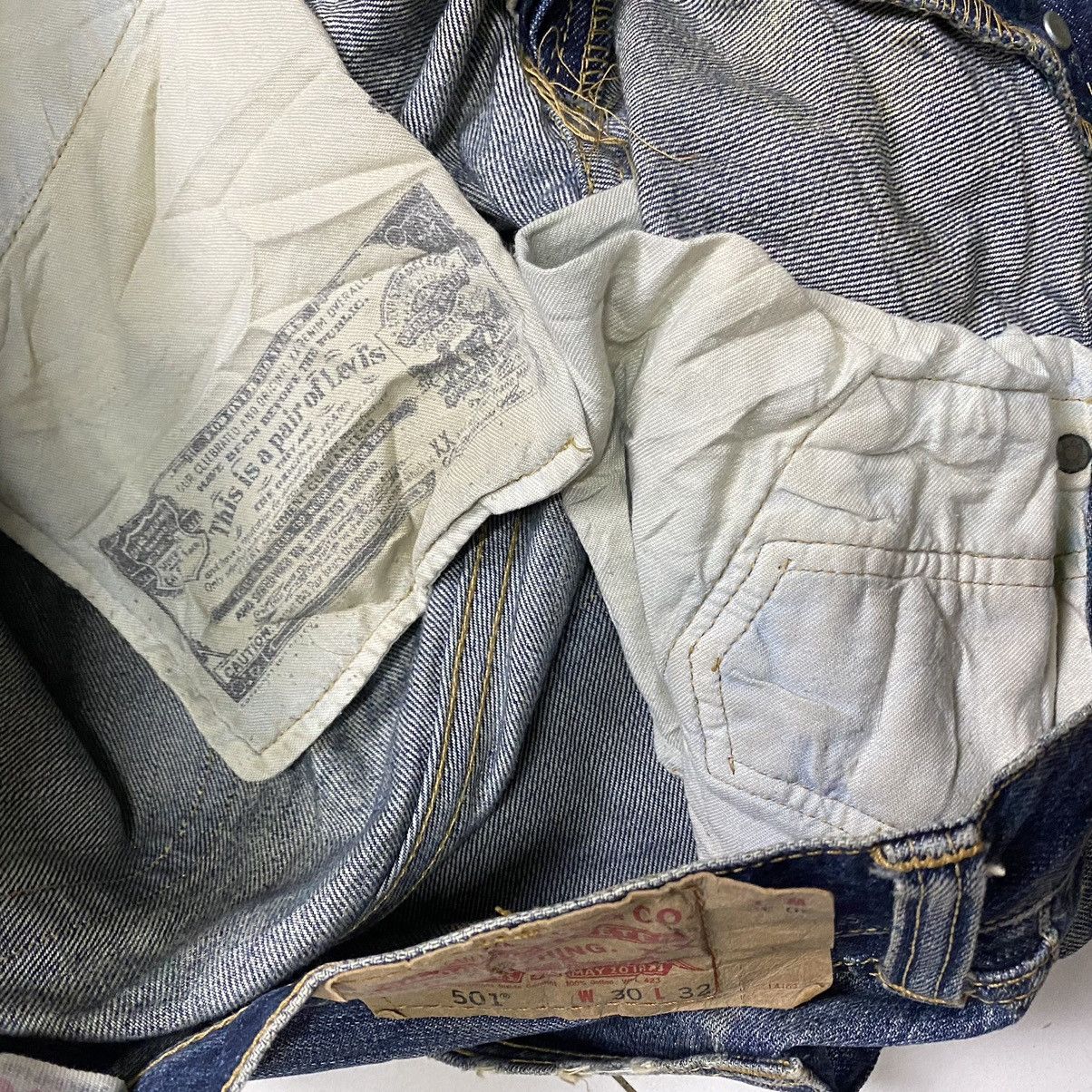 Levi's Levis 501 Kurt Cobain distressed denim Size US 30 / EU 46 - 17 Thumbnail