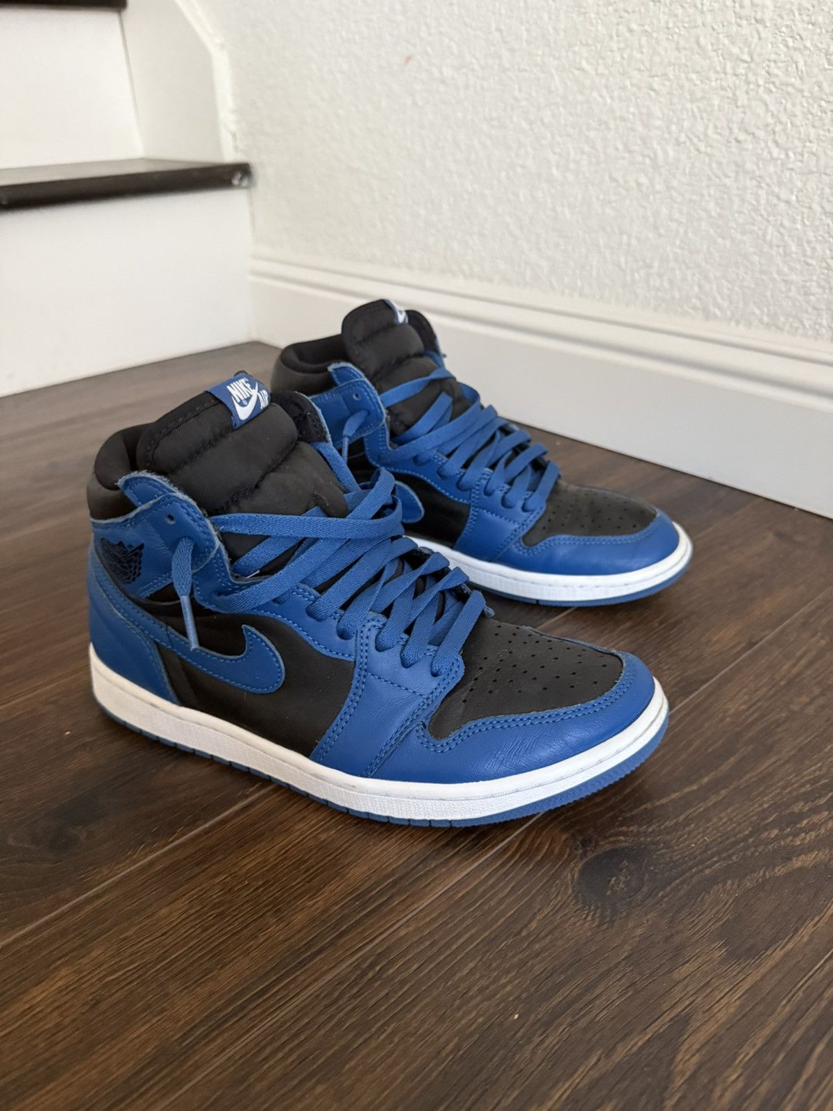 Nike Nike Air Jordan Retro Royal Blue | Size: 9 Size US 9 / EU 42 - 3 Thumbnail