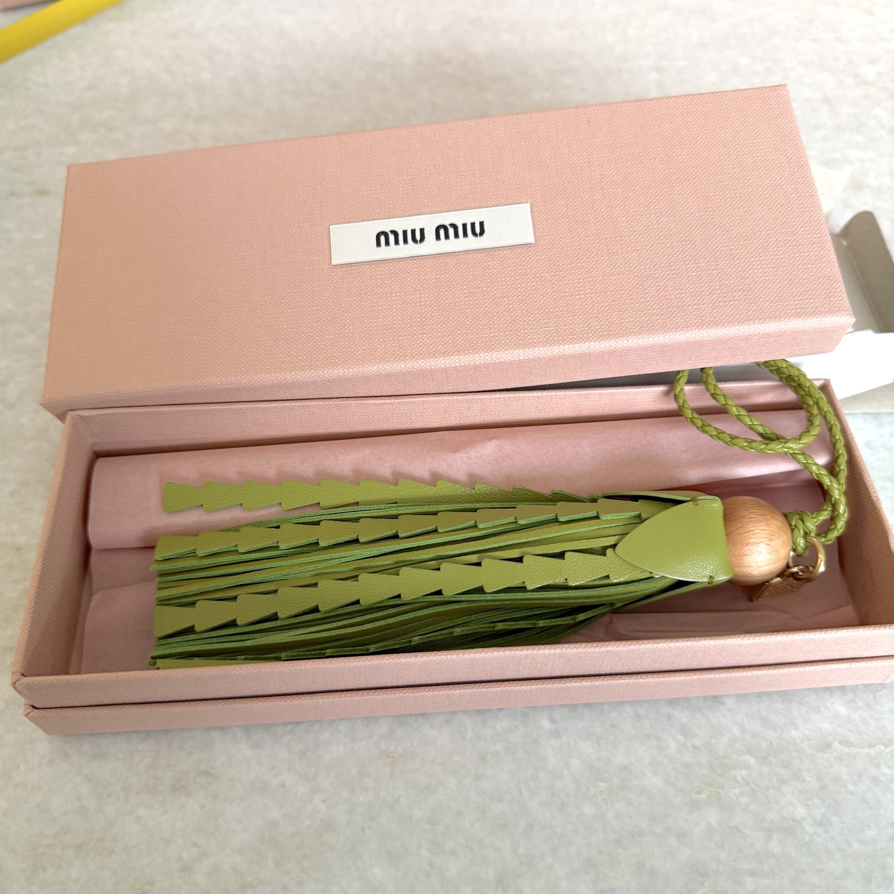 Miu Miu Miu Miu 5TL542 Tassel Leather Bag Charm Trick Edera Green Size ONE SIZE - 4 Thumbnail