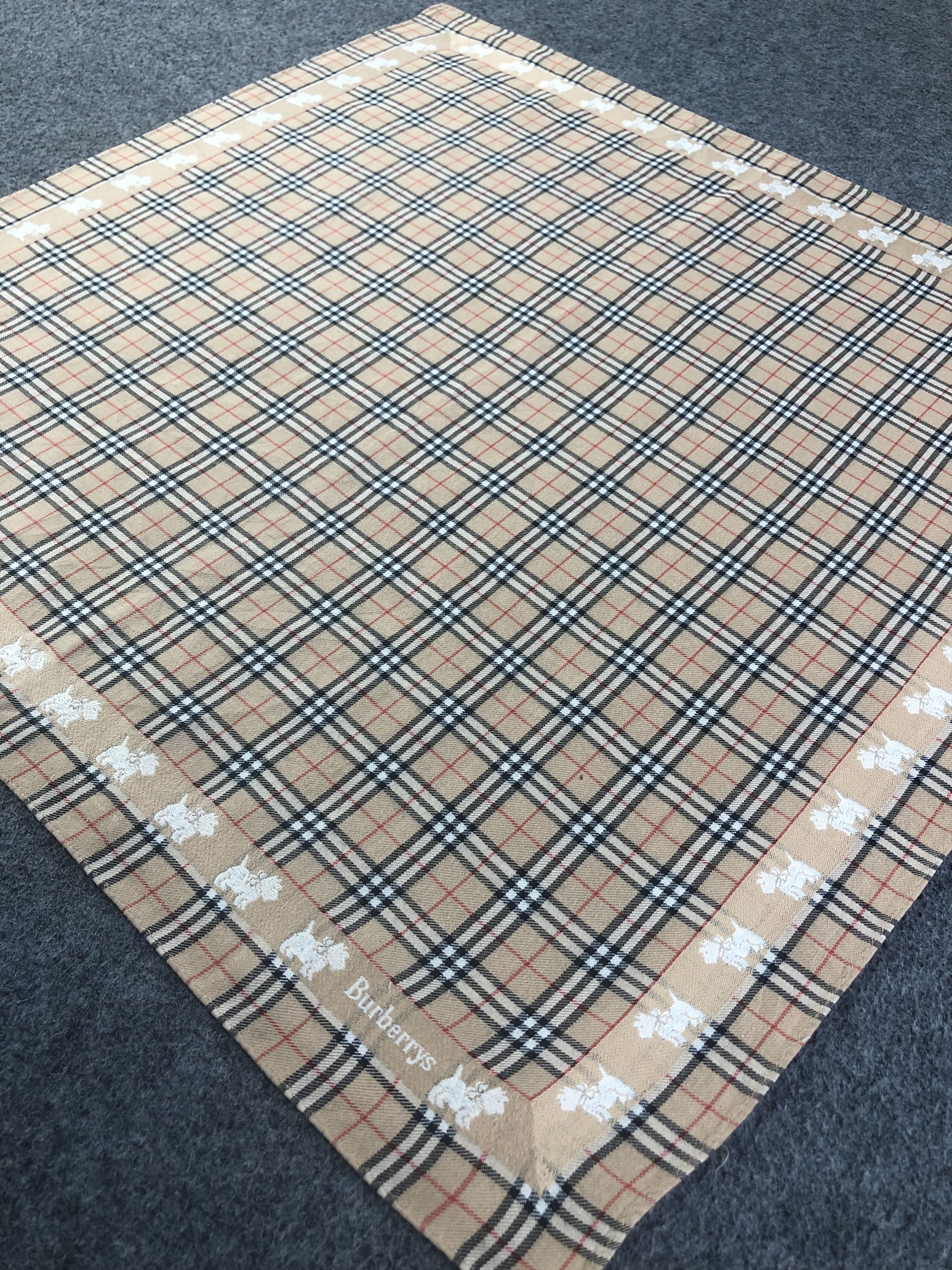 Burberry Burberry Handkerchief / Bandana / Neckerchief Size ONE SIZE - 4 Thumbnail