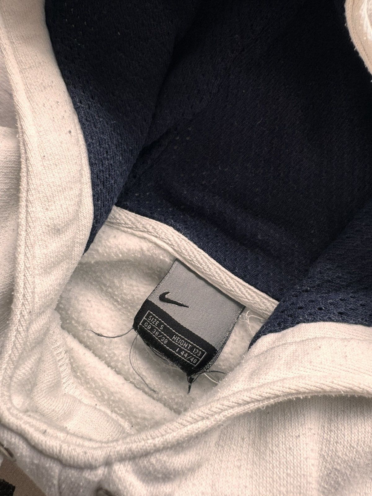 Nike × Vintage NIKE VINTAGE CENTER LOGO OVERSIZE BOXY HOODIE Size US S / EU 44-46 / 1 - 6 Thumbnail