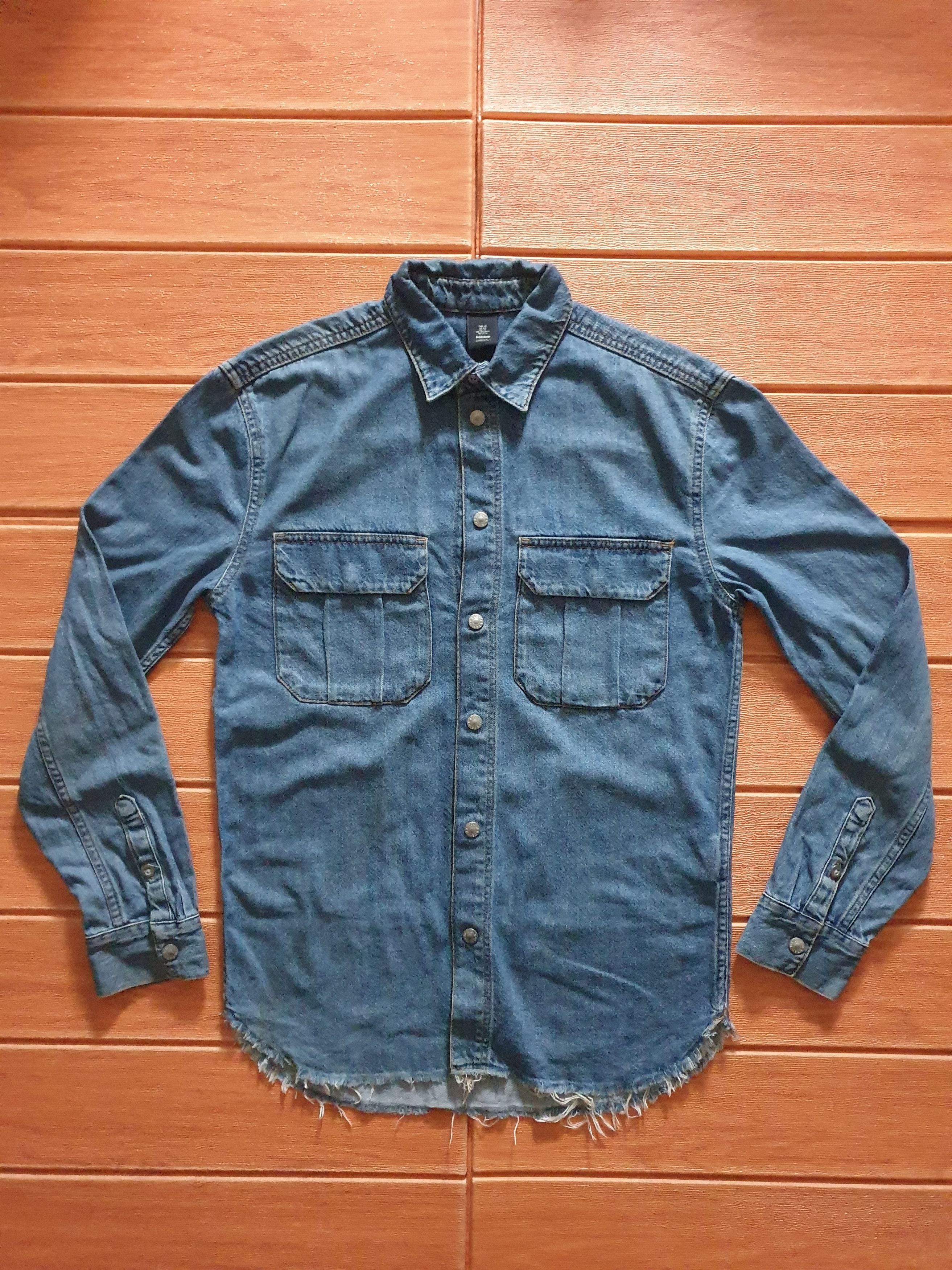 H&M × Japanese Brand H&M distressed shirt Size US M / EU 48-50 / 2 - 1 Thumbnail