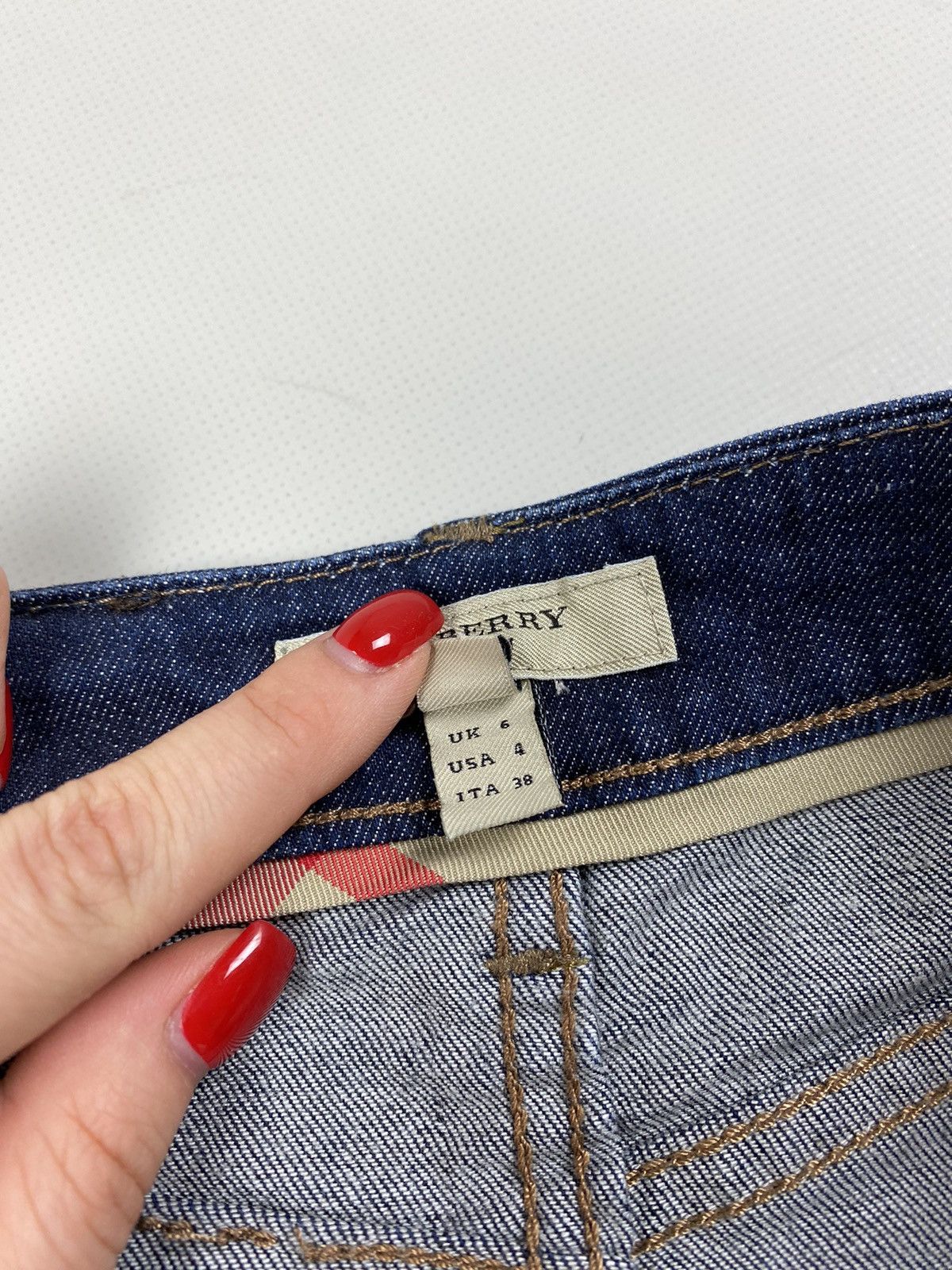 Burberry × Vintage Y2K Burberry ladies denim skirt size US 4 IT 38 Size 27" / US 4 / IT 40 - 12 Thumbnail