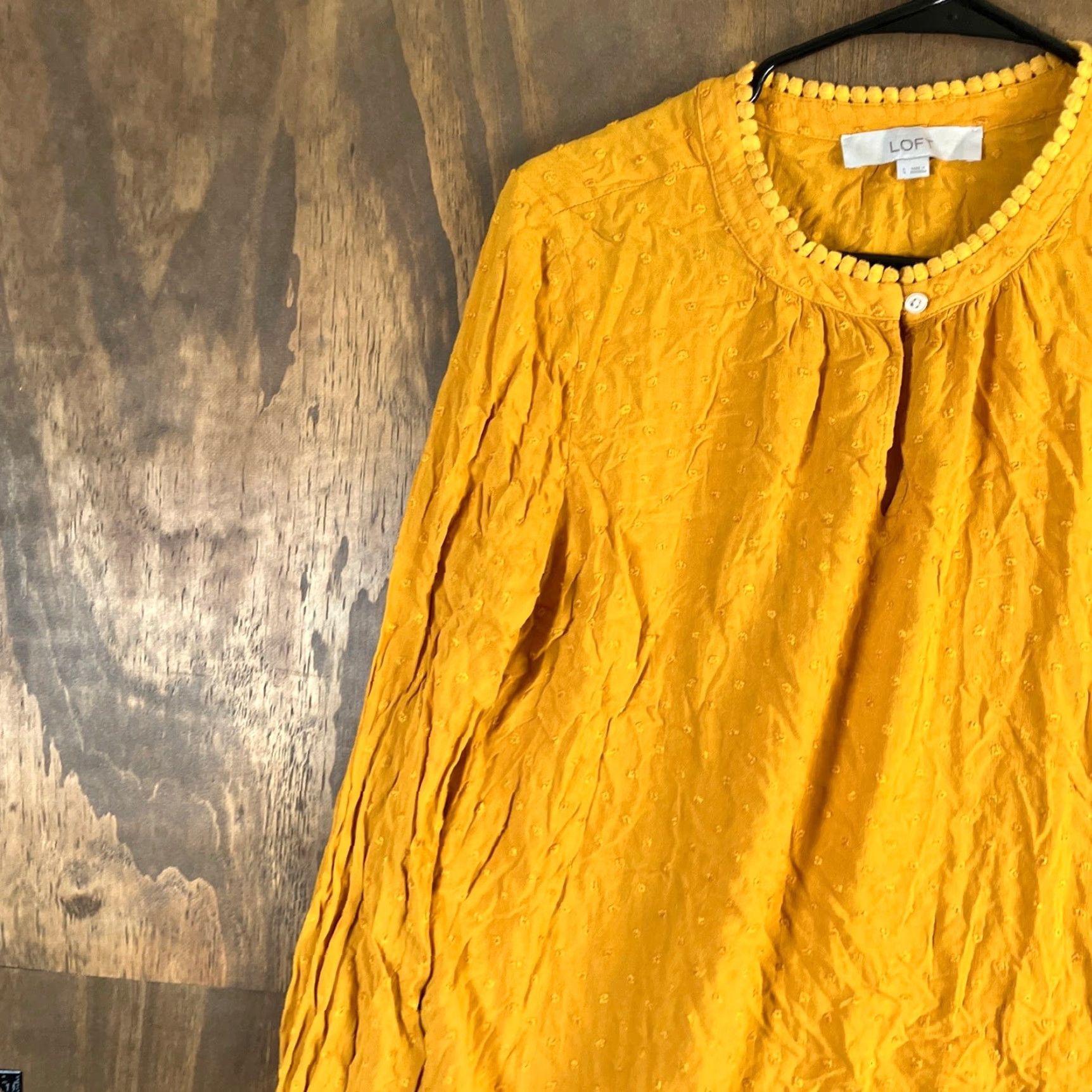 Loft LOFT Yellow Women's Blouse Small Round Neck Popcorn Keyhole Front]] User: LOFT Yellow Women's Blouse Small Round Neck Popcorn Keyhole Front Size S / US 4 / IT 40 - 4 Thumbnail