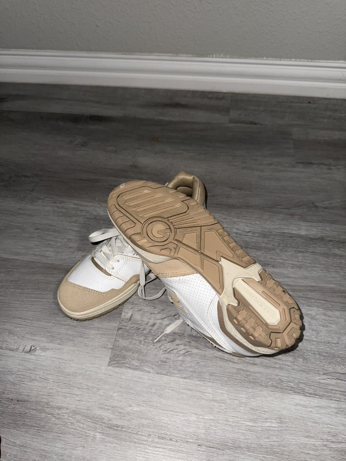 New Balance New Balance Sneaker Size US 8.5 / EU 41-42 - 3 Thumbnail