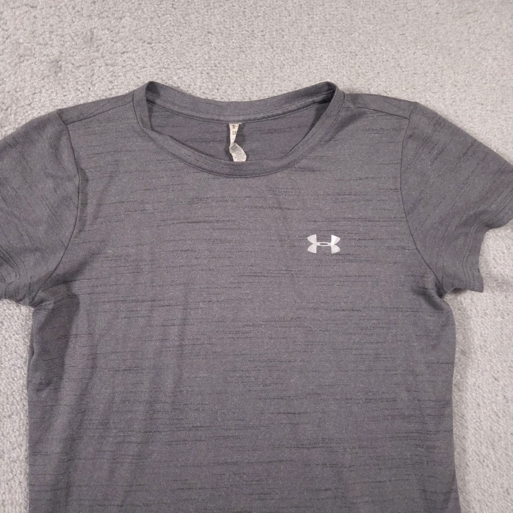 Under Armour Under Armour Shirt Womens Small Gray HeatGear Short Sleeve Athletic Training Size S / US 4 / IT 40 - 2 Thumbnail