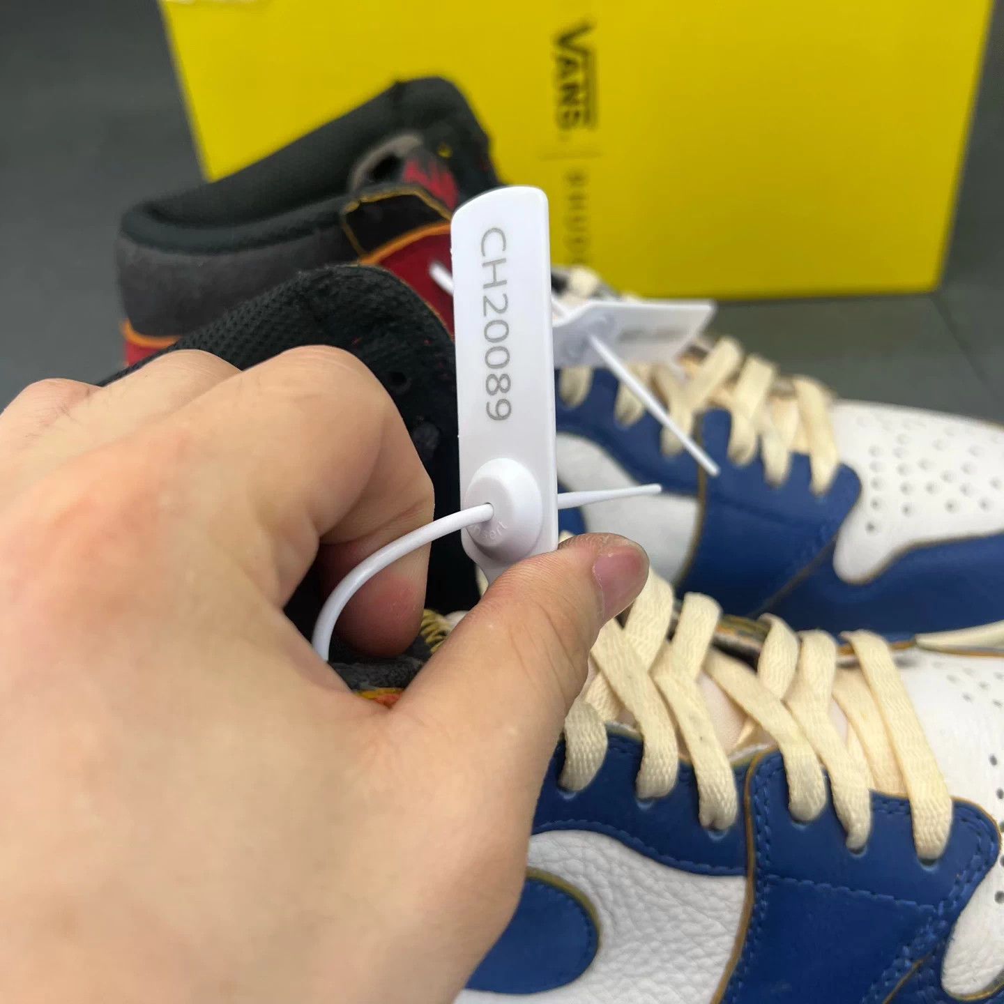 Nike Air Jordan 1 x Union Blue 42.5 Mint (Box included) Size US 9.5 / EU 42-43 - 9 Thumbnail
