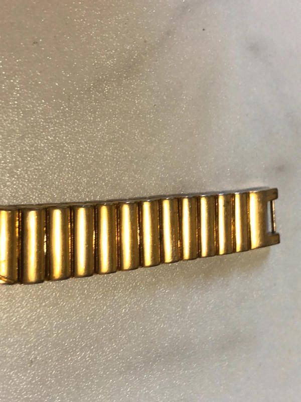 Designer Moonak gold bracelet watch Size ONE SIZE - 3 Thumbnail