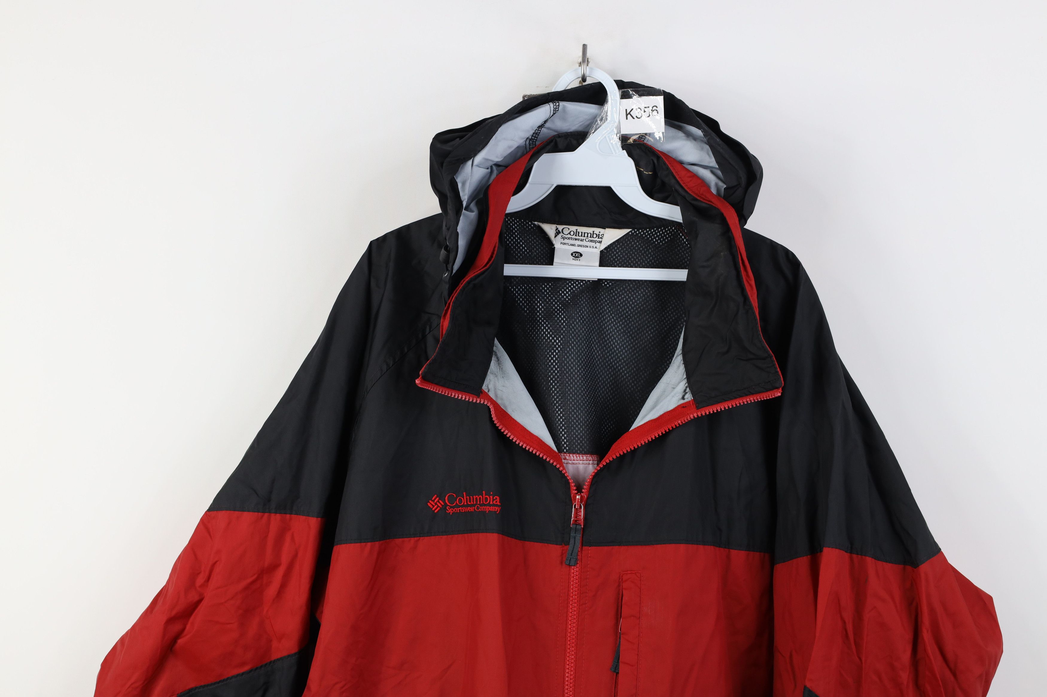 Columbia Vintage Columbia Packable Hooded Rain Windbreaker Jacket Red Size US XXL / EU 58 / 5 - 2 Thumbnail