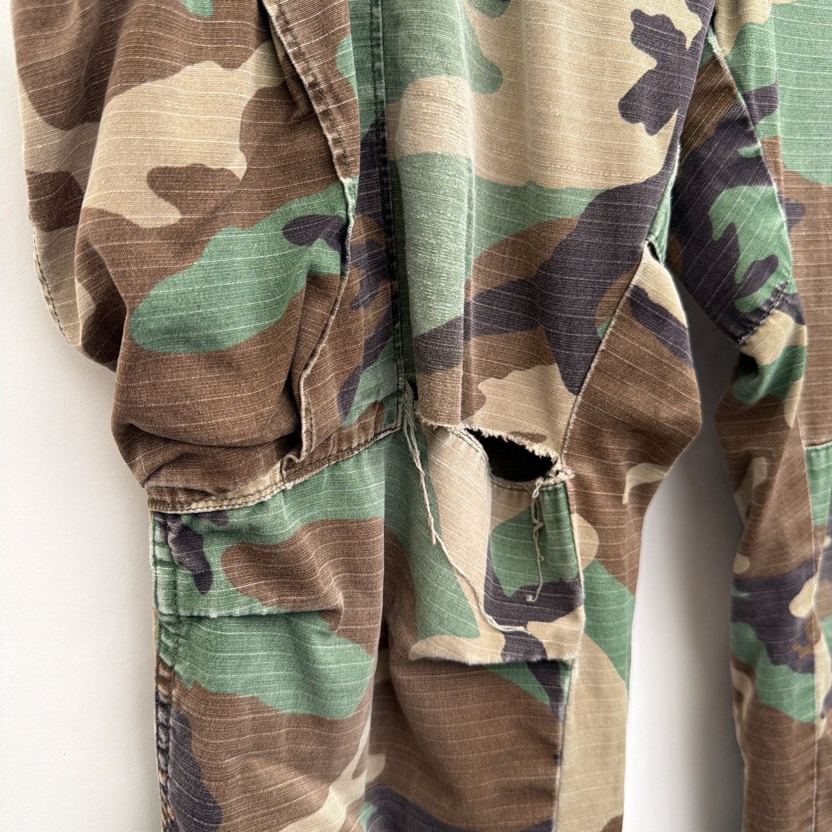 Vintage Vintage camo cargo pants 34” Size US 34 / EU 50 - 4 Thumbnail