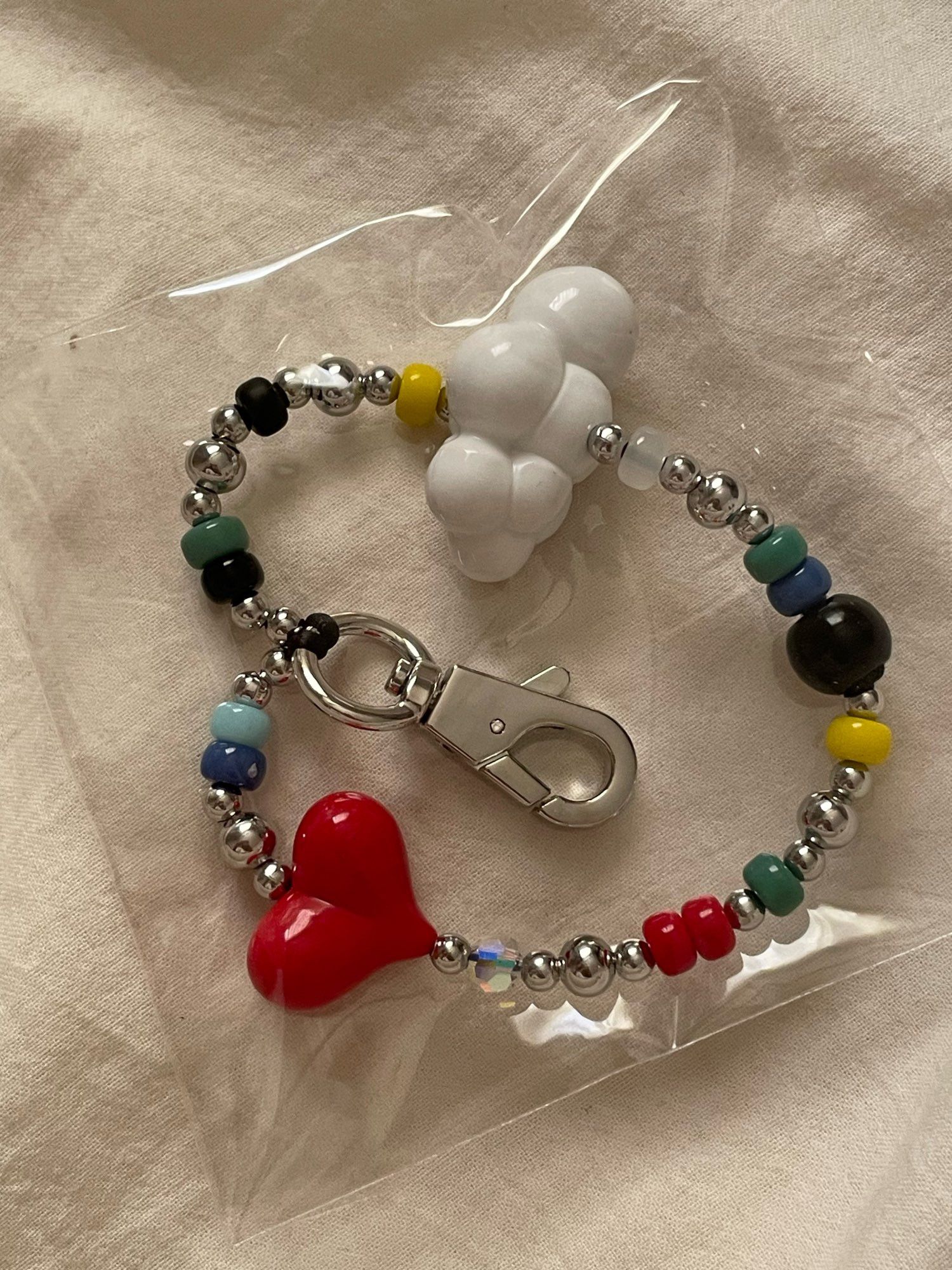 Other Keychain RedheartKeyring Size ONE SIZE - 1 Thumbnail