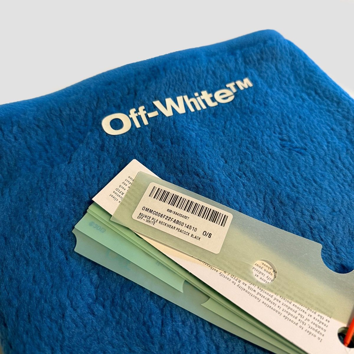 Off-White Off-White Bounce Pile Neckwarmer Size ONE SIZE - 3 Thumbnail