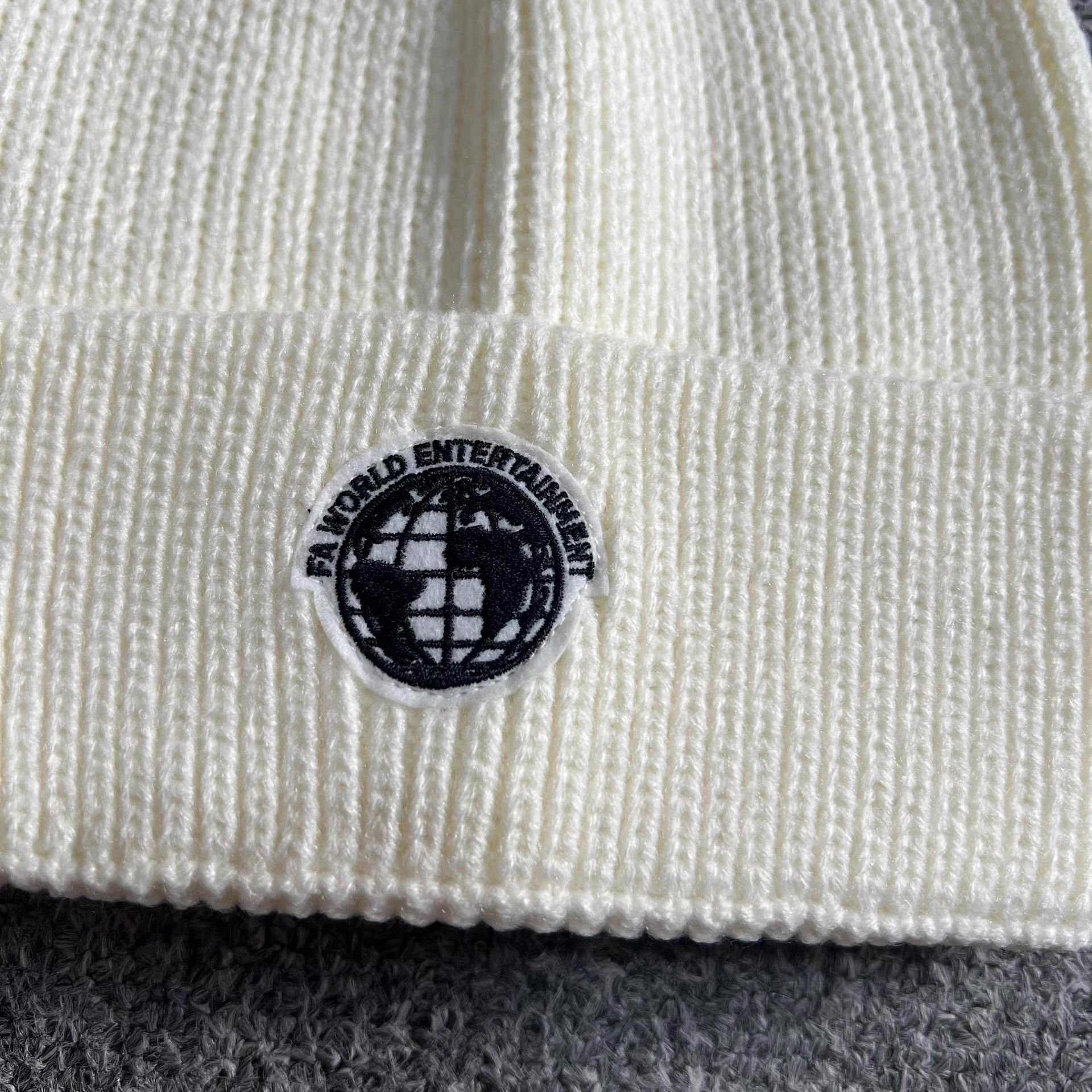 Fucking Awesome Fucking Awesome Globe Embroidered Knit Beanie Q7 Size ONE SIZE - 2 Thumbnail