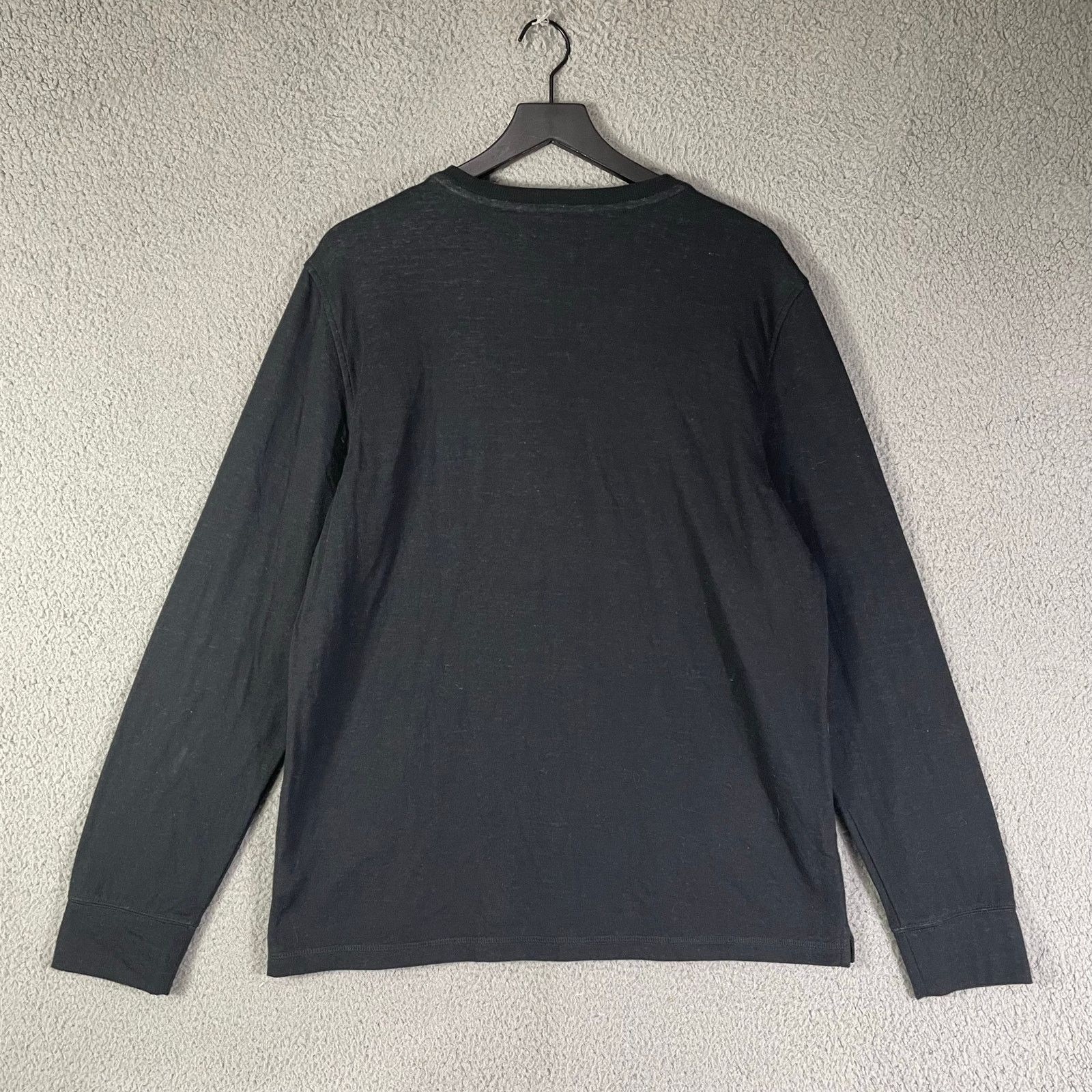 UNTUCKit UNTUCKit Men’s Black Long Sleeve Henley Shirt Size Large Size US L / EU 52-54 / 3 - 3 Thumbnail