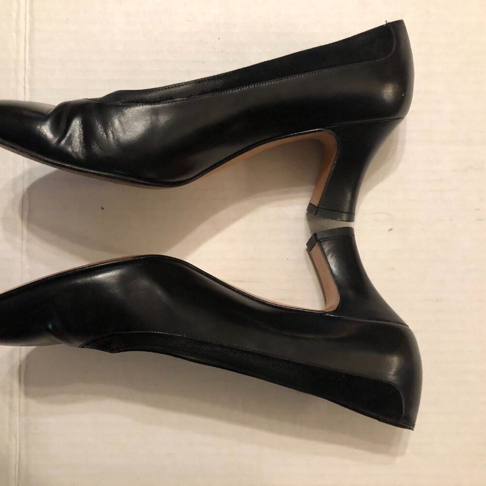 Salvatore Ferragamo SALVATORE FERRAGAMO WOMEN'S LEATHER SHOES SIZE: 7 1/2 B Size US 7.5 / IT 37.5 - 4 Thumbnail