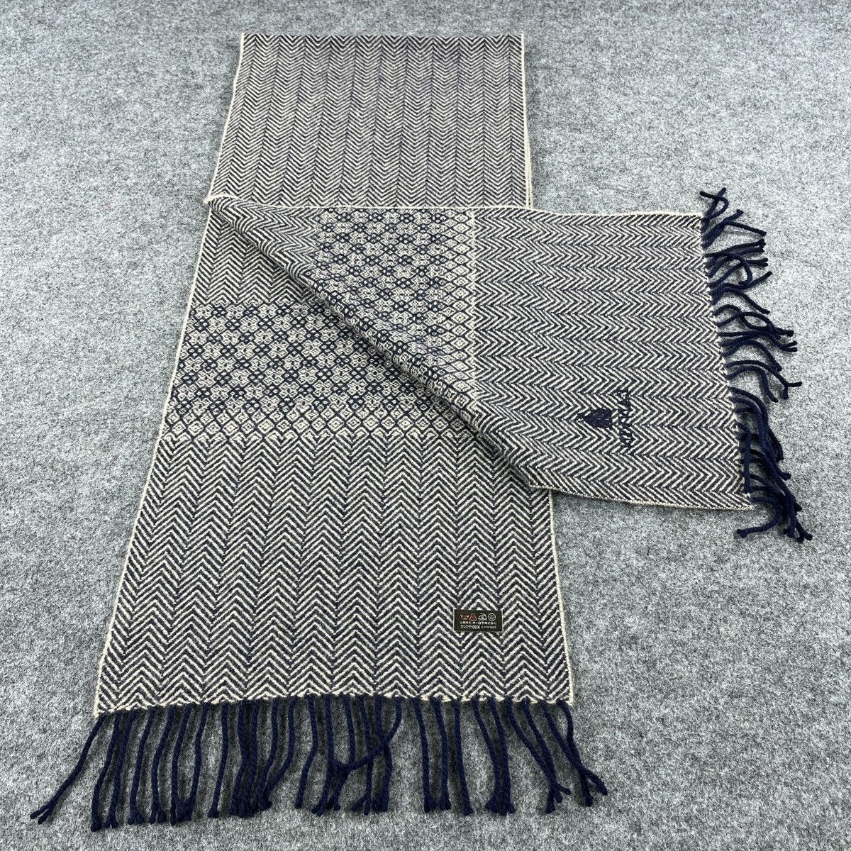 Lanvin Vintage Lanvin Scarf / Muffler / Neckwear T1237 Size ONE SIZE - 2 Thumbnail