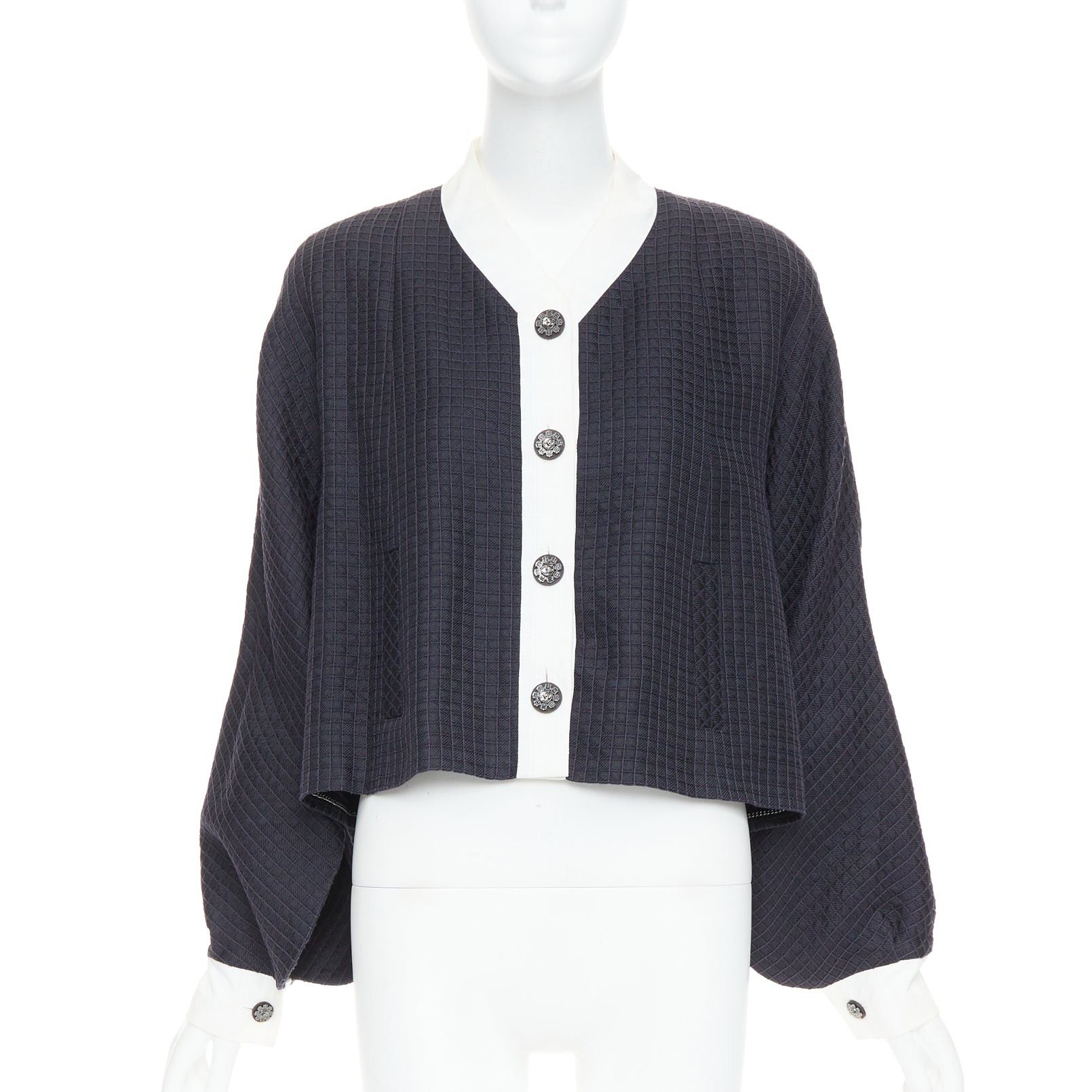 Chanel CHANEL 16C Paris Seoul Runway navy white silk cotton hanbok jacket FR36 S Size S / US 4 / IT 40 - 1 Thumbnail