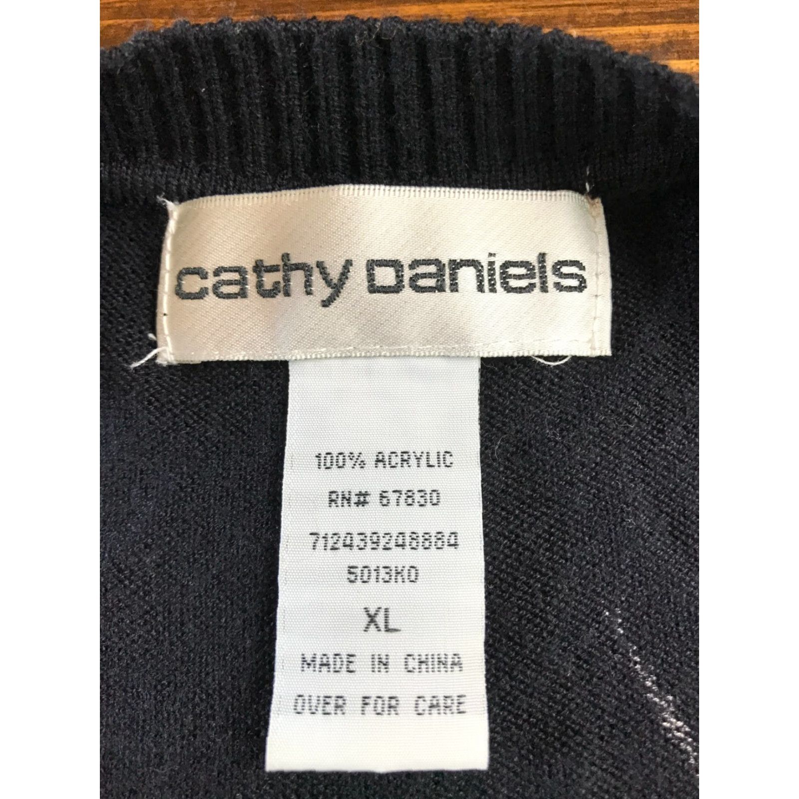 Vintage Cathy Daniels Sweater Women's XL Black Floral 1/2 Sleeve Jeweled Pullover Knit Size XL / US 12-14 / IT 48-50 - 6 Thumbnail