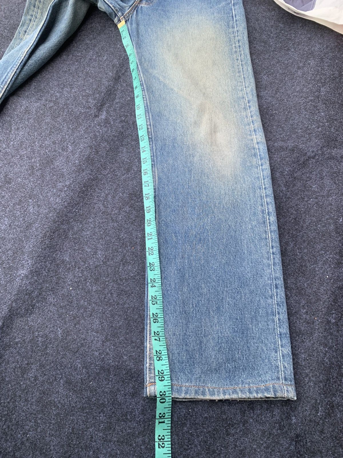 Levi's Vintage 90s Levi's 501 made in USA 🇺🇸. Size US 29 - 9 Thumbnail