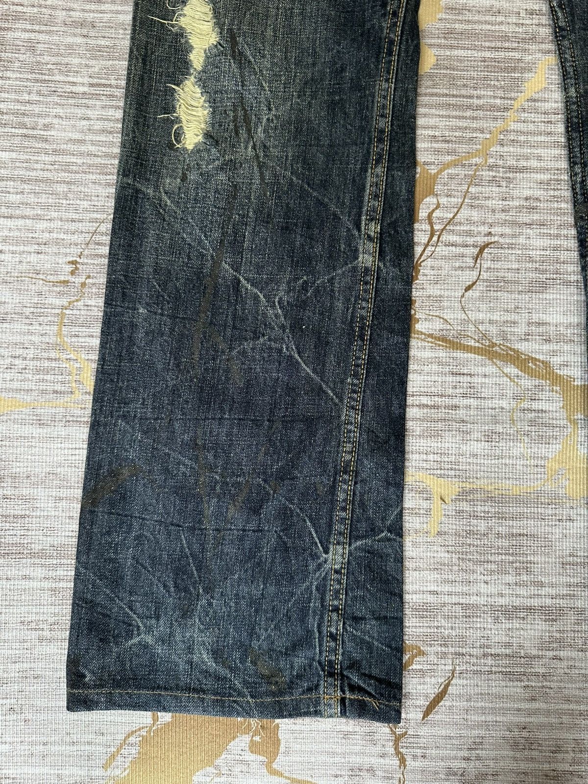 Japanese Brand FLARE Japanese Brand Distressed Claw Marks Design Denim Size US 33 - 6 Thumbnail
