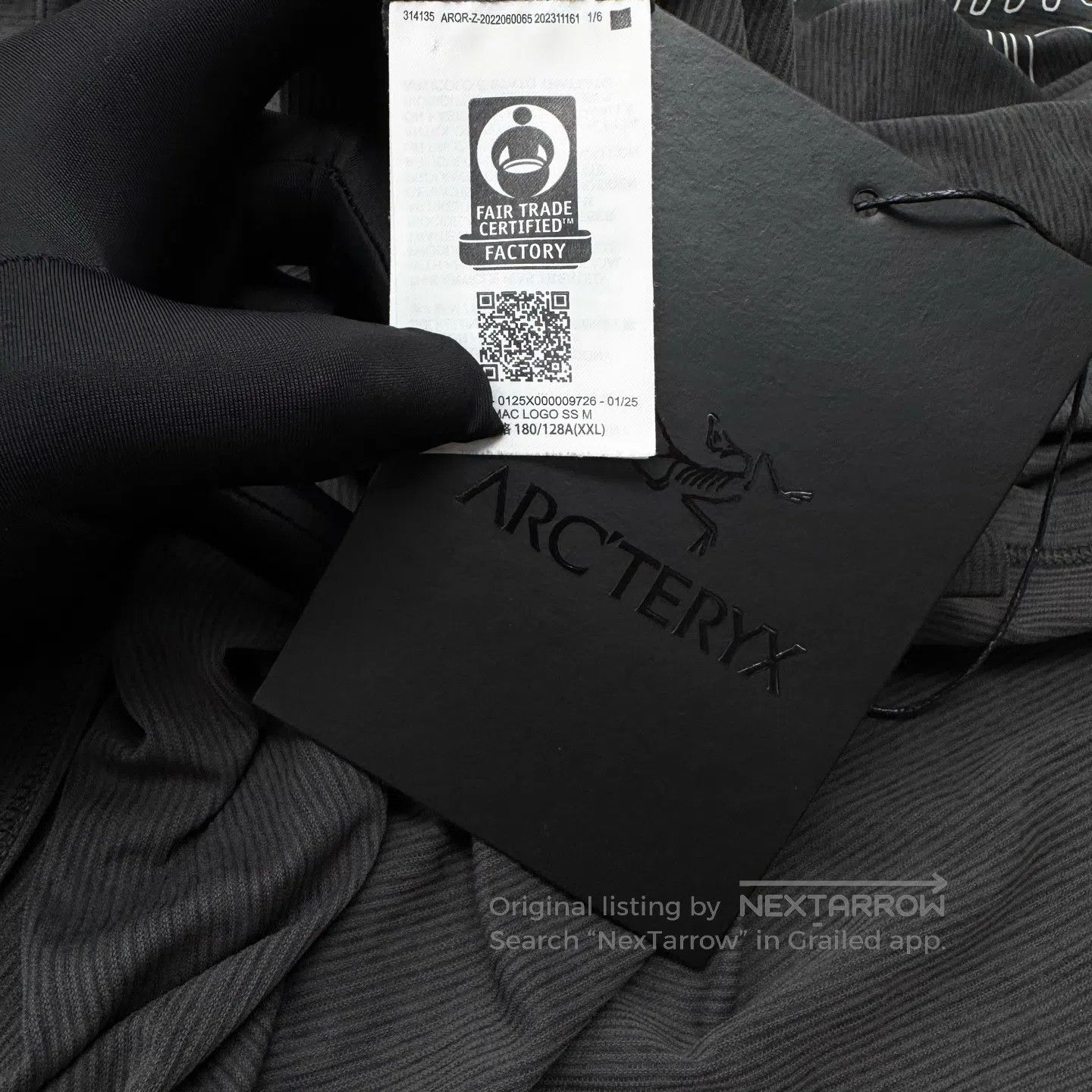 Arc'teryx Arc'teryx Breathable, sweat-absorbing short-sleeve with bi Size US XXL / EU 58 / 5 - 5 Thumbnail