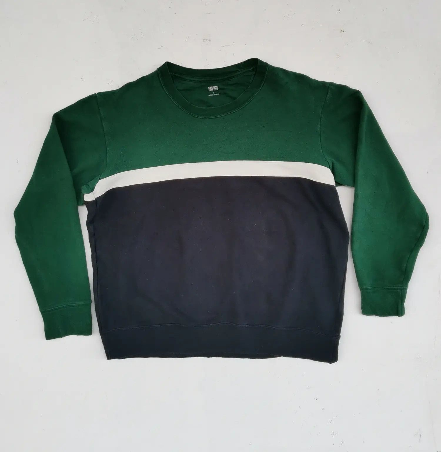Japanese Brand × Uniqlo Uniqlo Sweatshirts Size US L / EU 52-54 / 3 - 1 Thumbnail