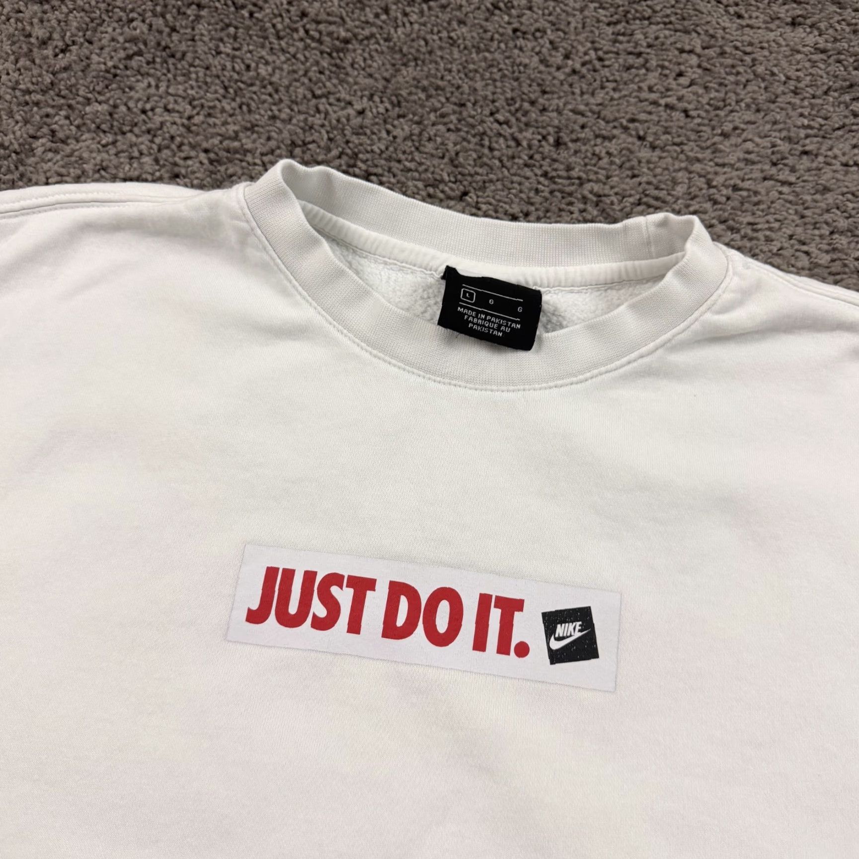 Nike Nike Sweatshirt Mens L White Pullover Crewneck Sweater Long Sleeve Just Do It Size US L / EU 52-54 / 3 - 2 Thumbnail