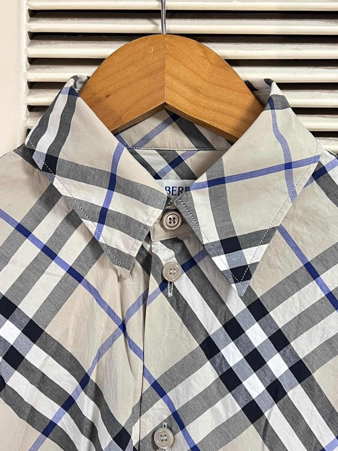 Burberry Burberry Check Long Sleeve Shirt Women's UK6 Size XS / US 0-2 / IT 36-38 - 3 Thumbnail