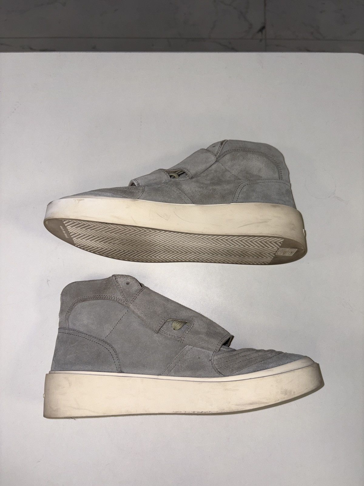 Fear of God Fear of God Grey Suede Skate High Top Sneakers Size 41 Size US 8 / EU 41 - 2 Thumbnail