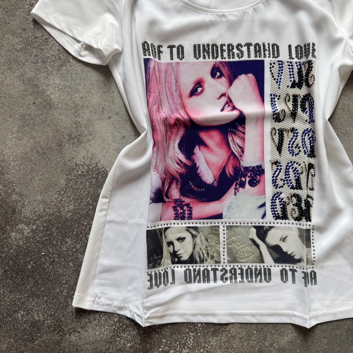 Hysteric Glamour Amazing 2000’s Aesthetic Glamour Girl Print Y2K T-Shirt Size M / US 6-8 / IT 42-44 - 5 Thumbnail