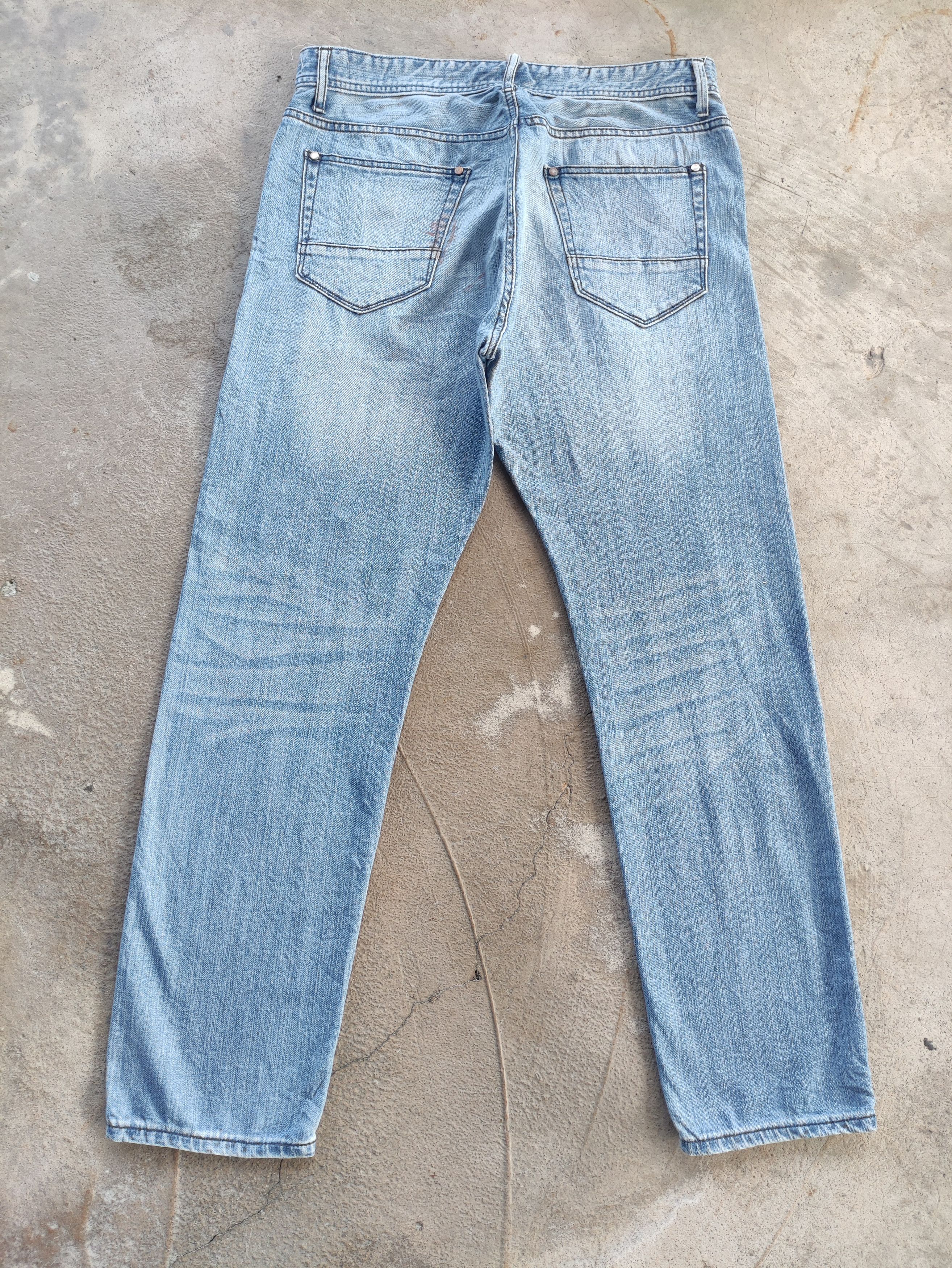 Japanese Brand Vintage Japanese Jean Distressed Faded Denim Pants Size US 34 / EU 50 - 8 Thumbnail