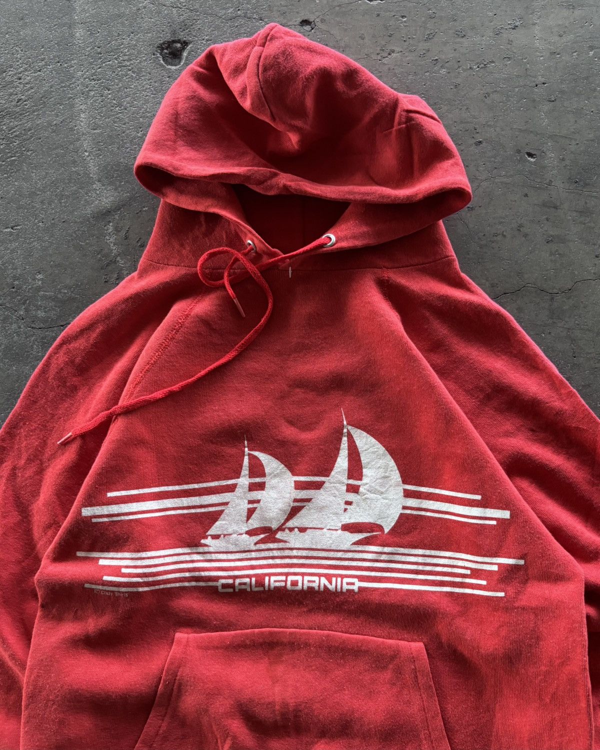 Vintage 80s Crazy Shirt Faded Red Raglan Hoodie Size US M / EU 48-50 / 2 - 2 Thumbnail