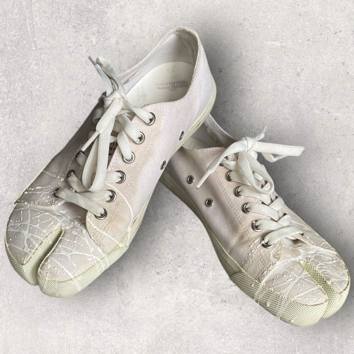 Maison Margiela Off-White Color Splash Tabi Sneakers Size US 8 / EU 41 - 1 Thumbnail