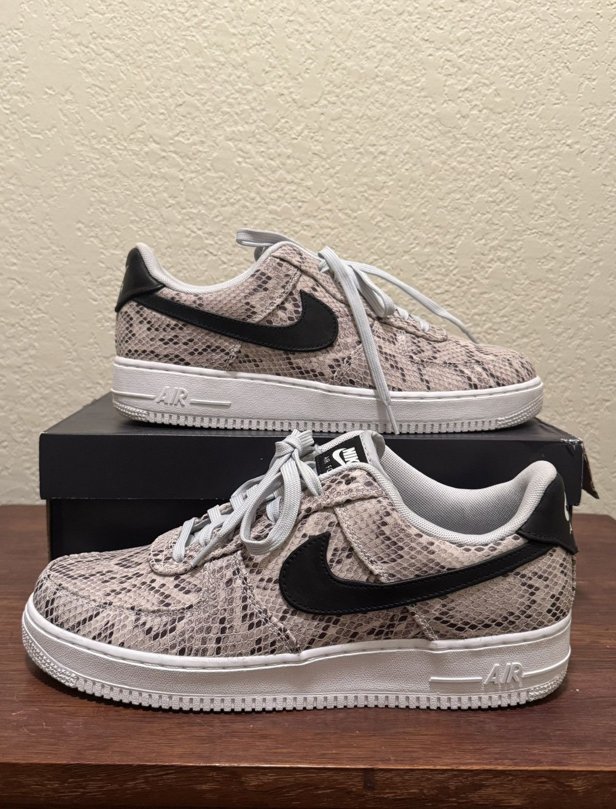 Nike Nike Air Force 1 Low “Snakeskin” (2019) Size US 11 / EU 44 - 1 Thumbnail