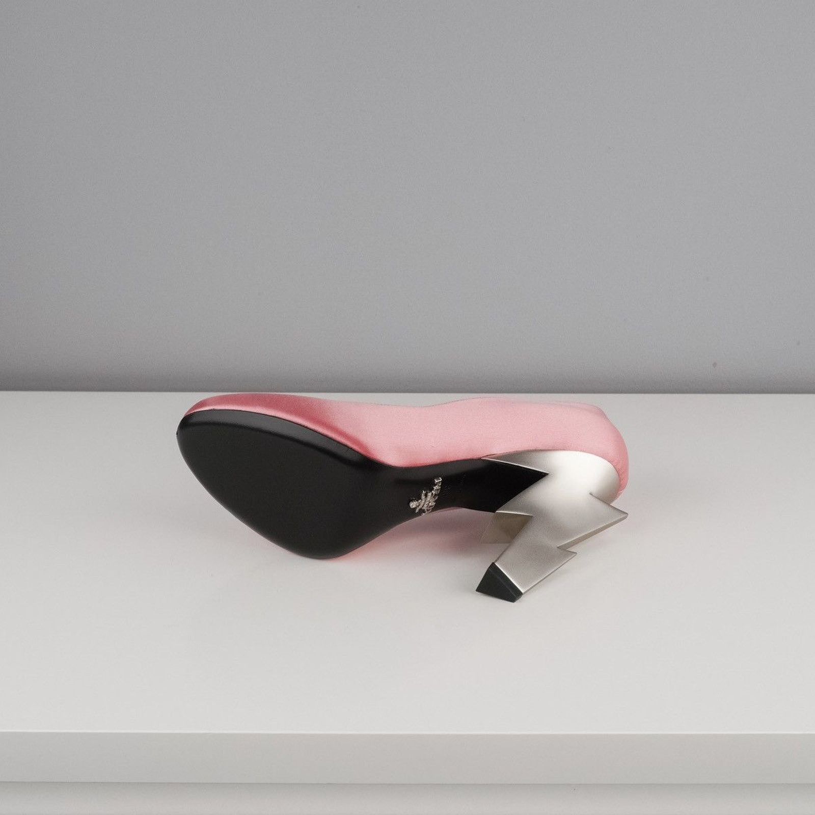 Prada Iconic prada satin pink silver logo metal bolt heels Size US 8.5 / IT 38.5 - 5 Thumbnail