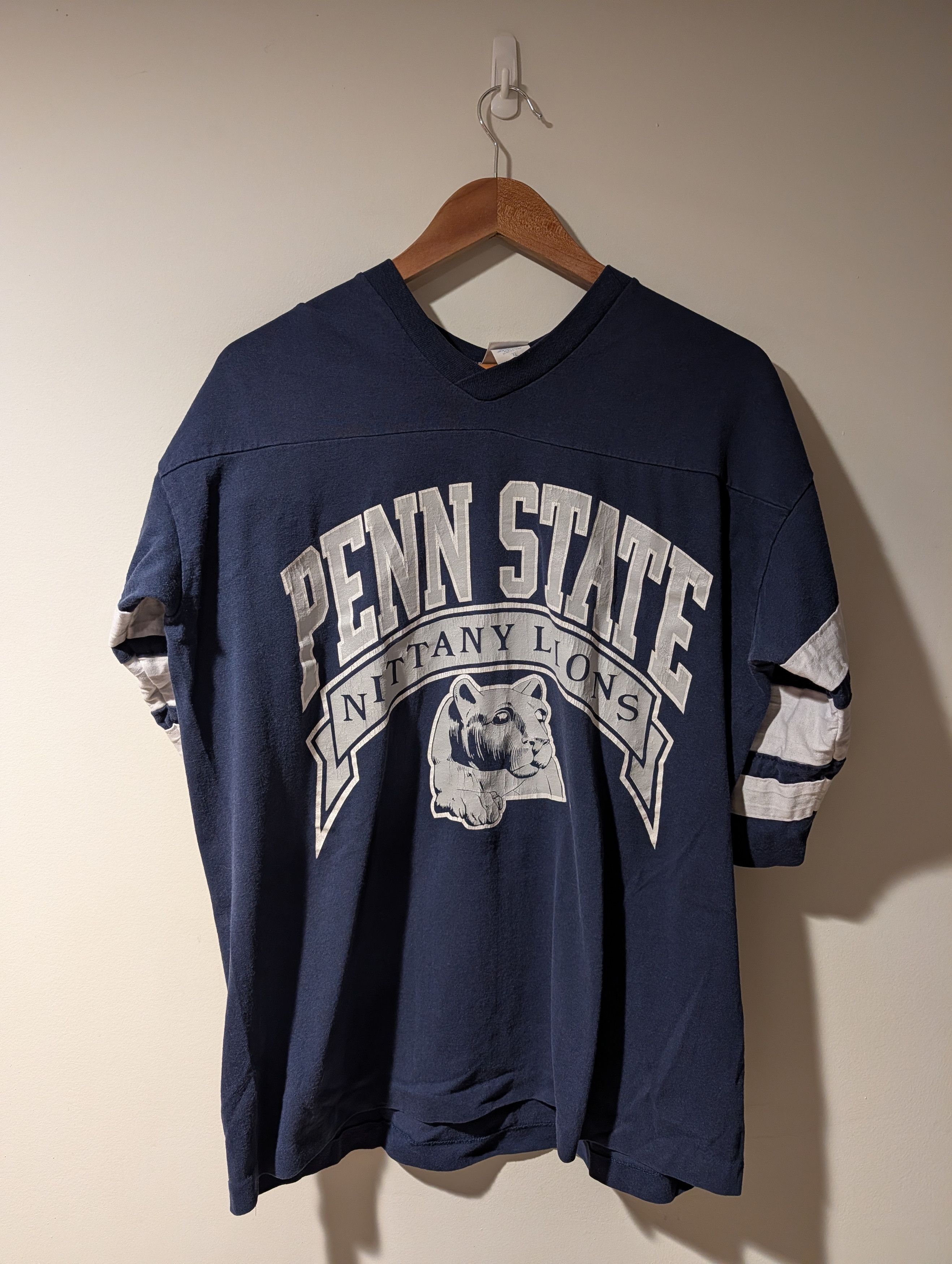 NCAA Vintage Penn State University Nittany Lion T Shirt Logo 7 Size US XL / EU 56 / 4 - 1 Thumbnail